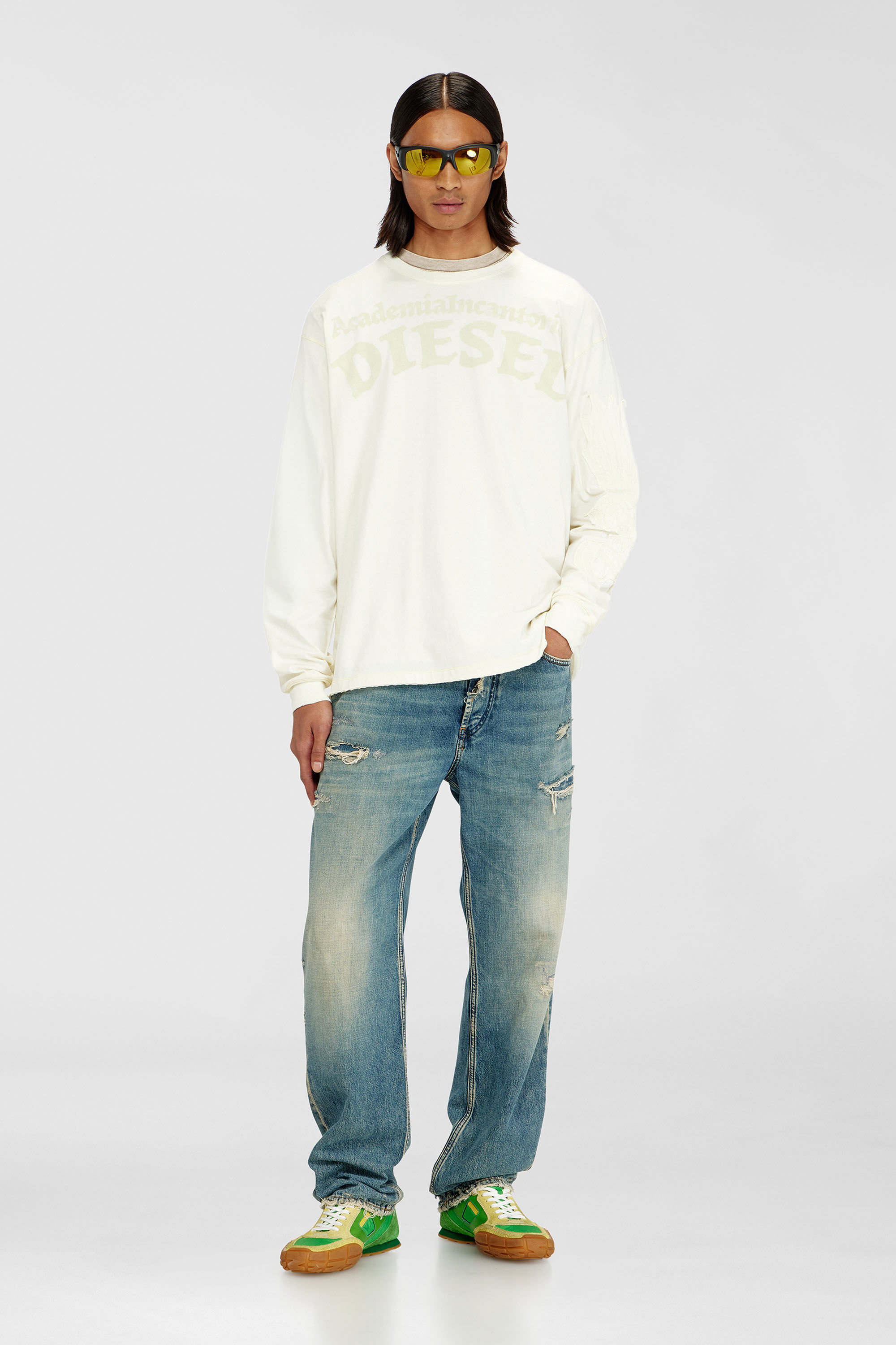 Diesel - T-NORM-LS-AA3, Herren Langarm-T-Shirt mit Prints und Patches in Wei&szlig; - 1