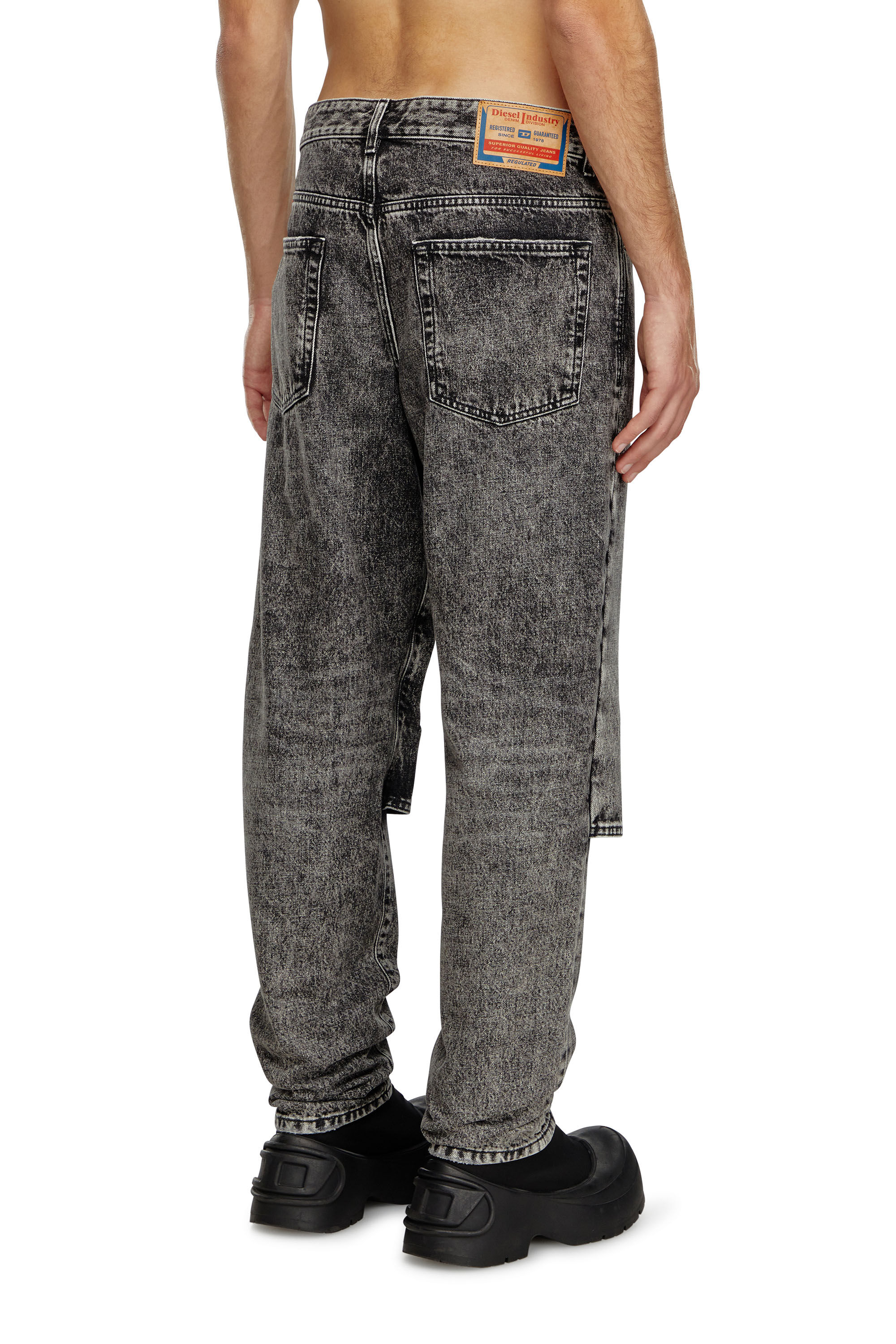 Diesel - Regular Jeans D-Malon 0CBDE Homme, Noir/Gris foncé - Image 4