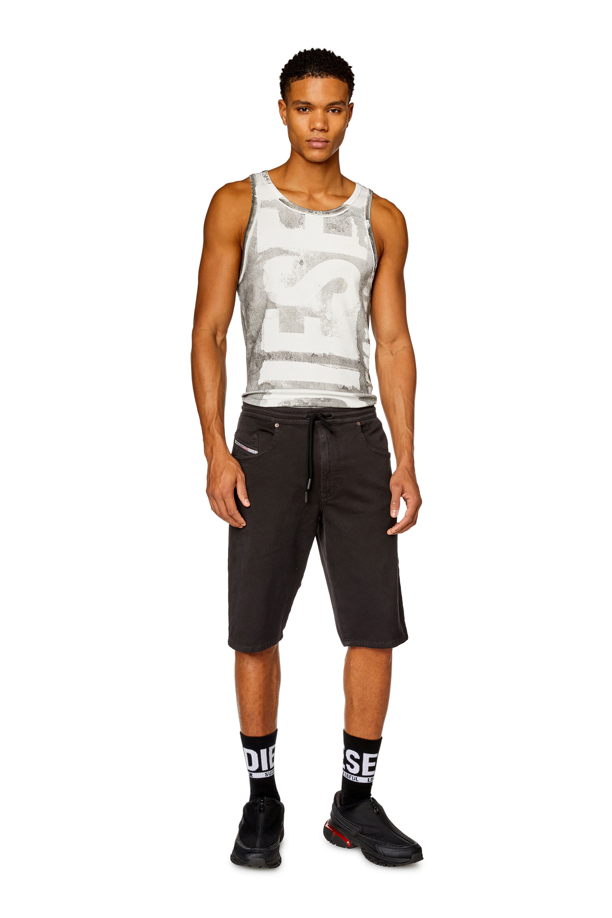 Diesel - 2033 D-KROOLEY-SHORT JOGG, Schwarz - Image 1