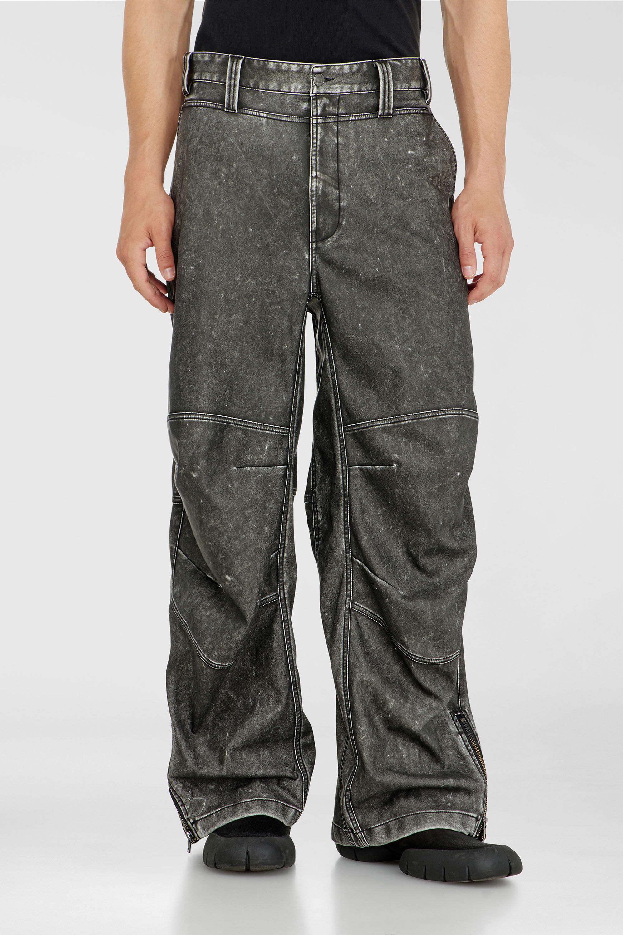 Diesel - P-DELLY-NJCJ, Herren Hose aus Material mit distressed-Effekt in Dunkelgrau - 3