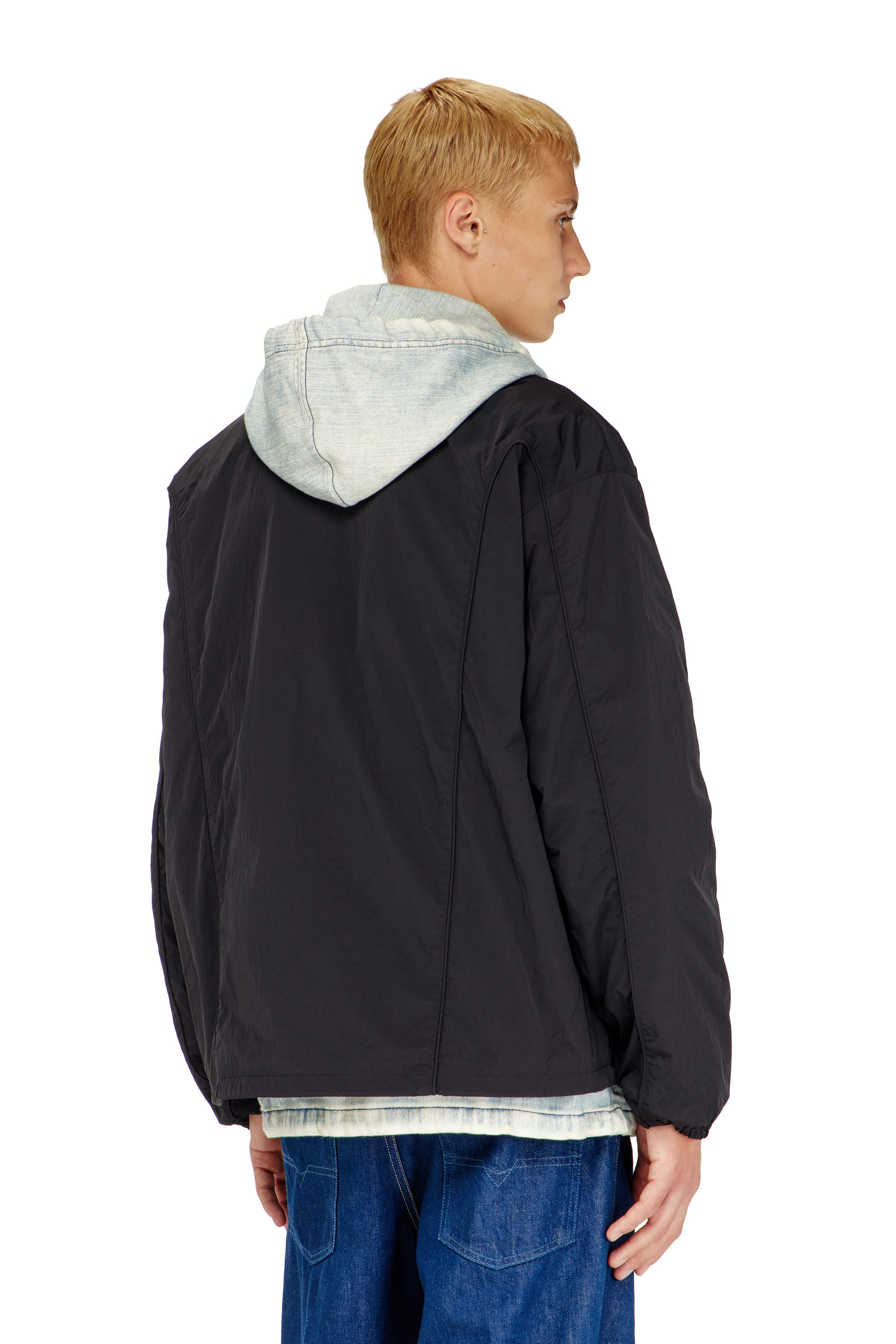 Diesel - J-FIVE-WRD-AKAD, Giacca in nylon crinkle con piping Uomo in Nero - 4