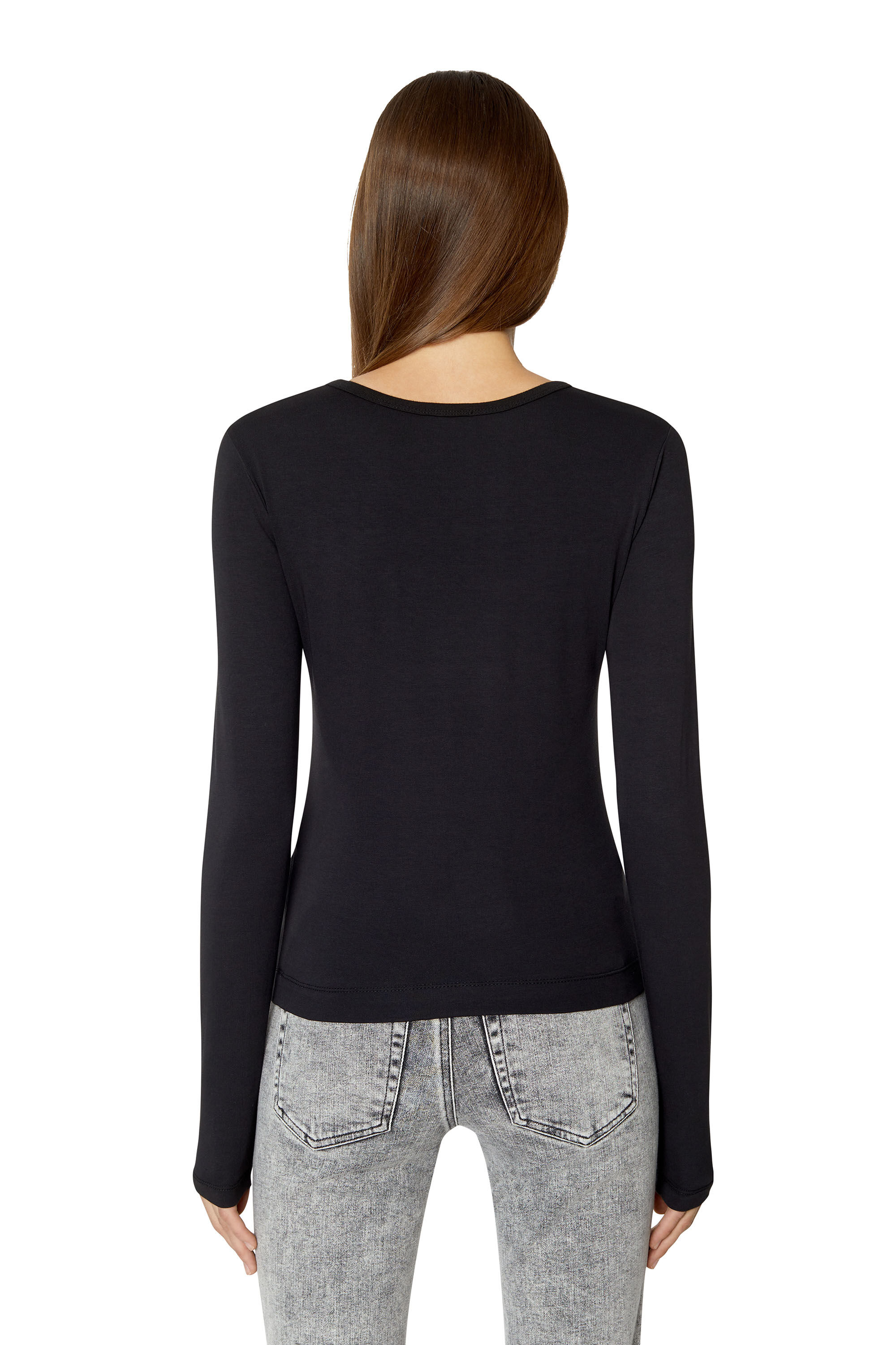 Diesel - T-ANGIE-LS, T-shirt a maniche lunghe con logo cut-out Donna in Nero - 4