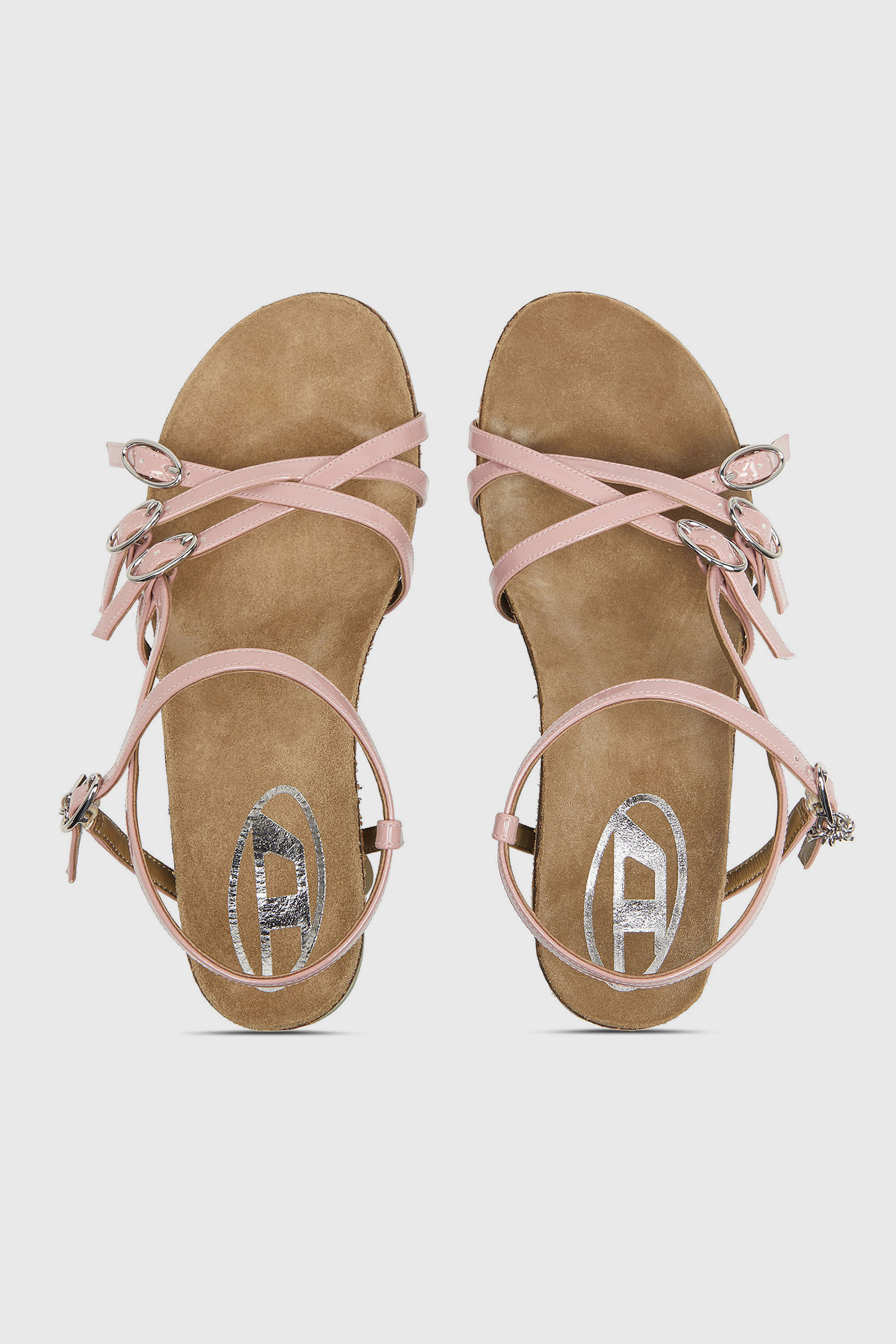 Diesel - D-WOODSTOCK 105 SANDAL, Damen D-Woodstock-Riemchen-Plateausandalen aus gl&auml;nzendem PU in Rosa/Weiss - 4