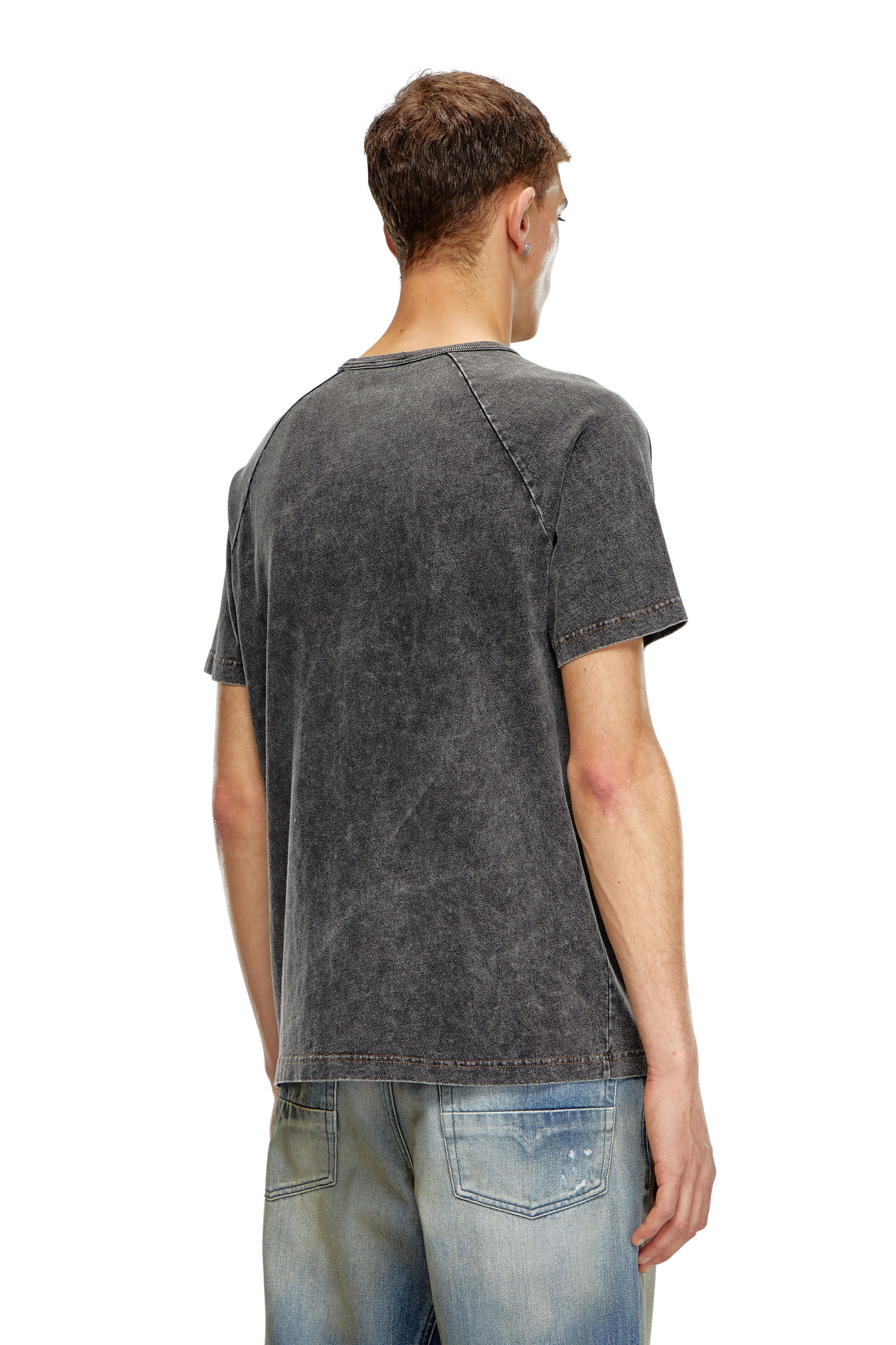 Diesel - T-RADJUST-Q1, Uomo T-shirt effetto marble con fasce lucide in Nero - Image 4
