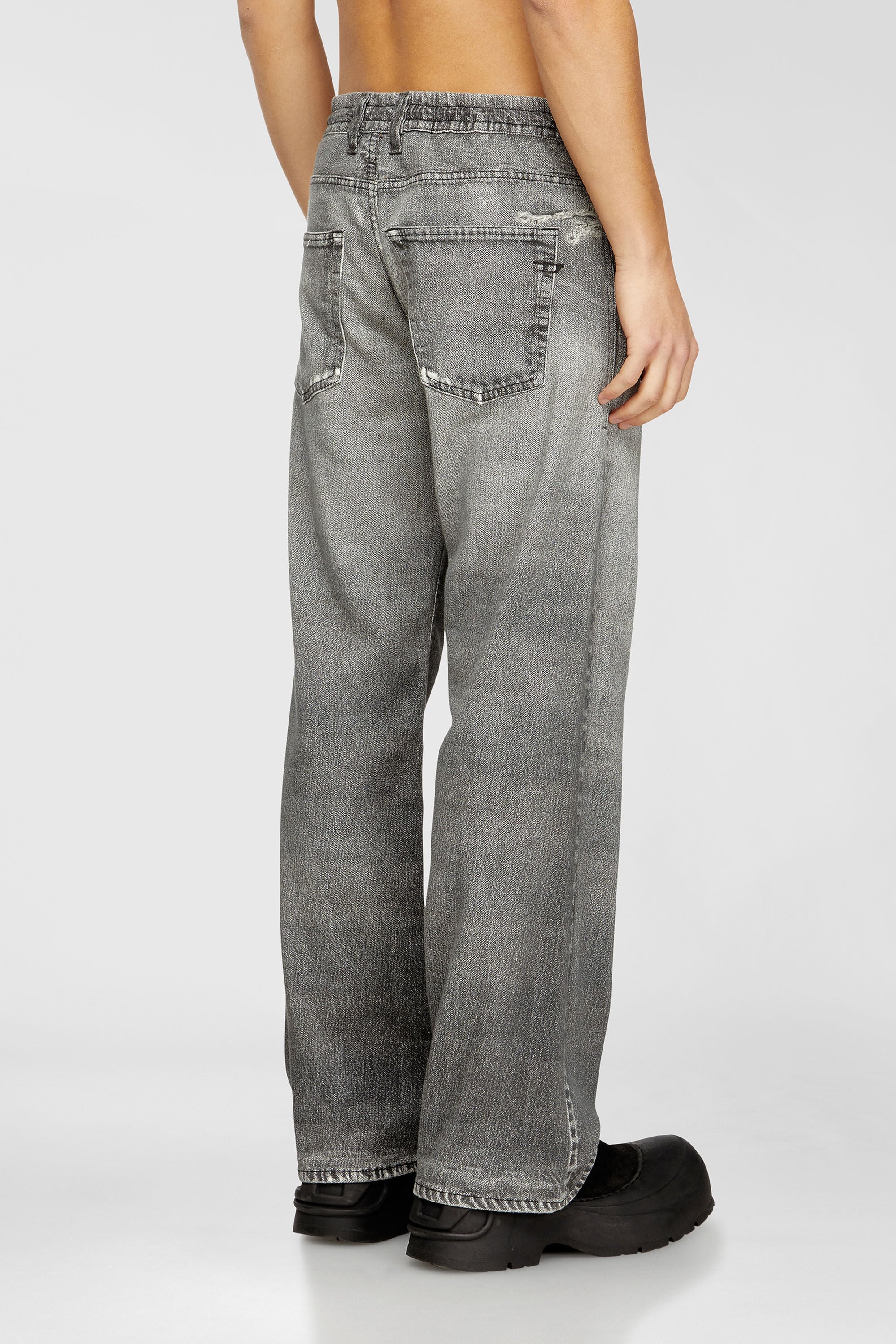 Diesel - Relaxed 2080 D-Reel Joggjeans&reg; 068US Uomo, Grigio - Image 3