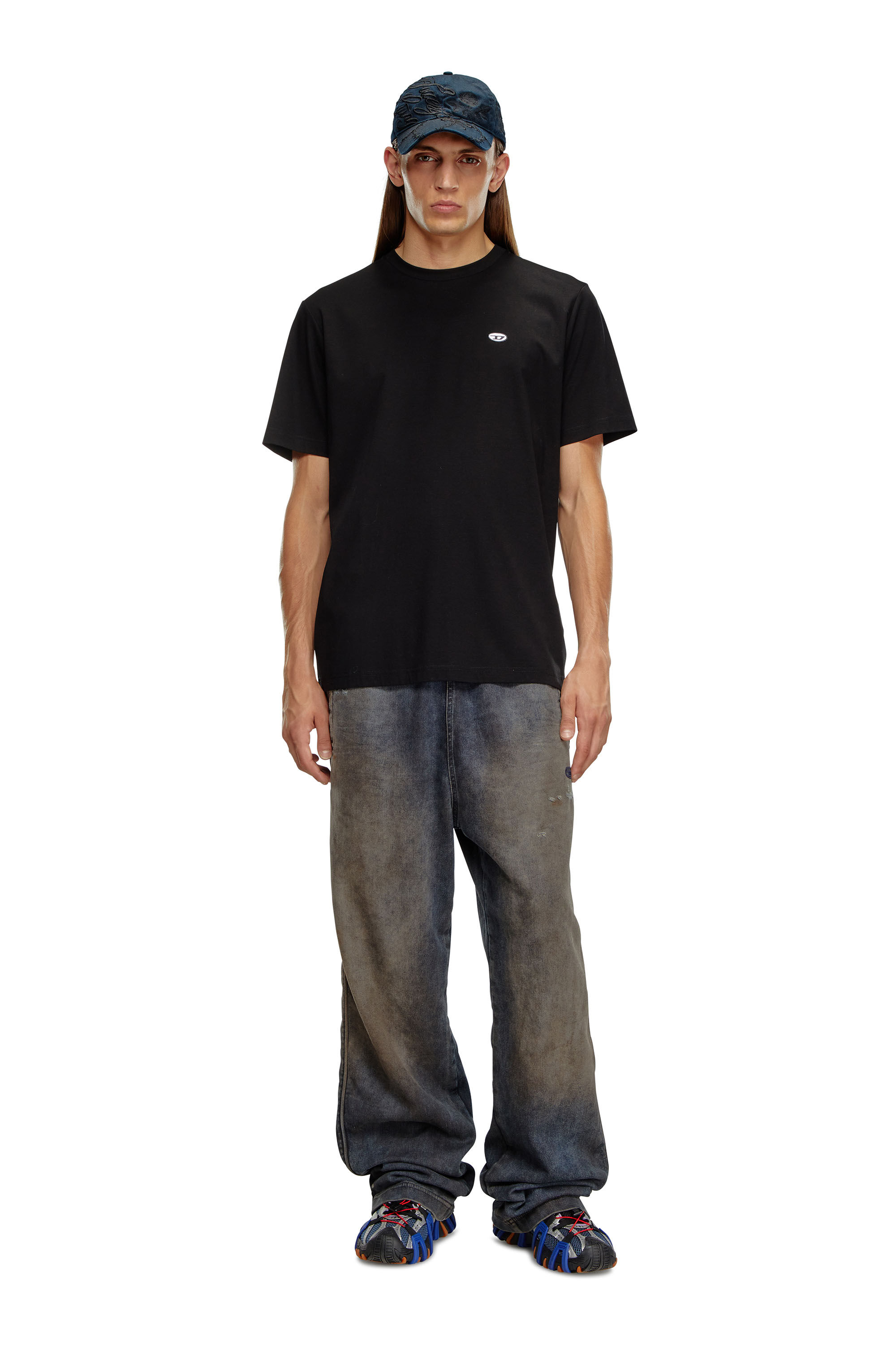 Diesel - T-JUST-DOVAL-PJ, Man T-shirt with oval D patch in Black - Image 1