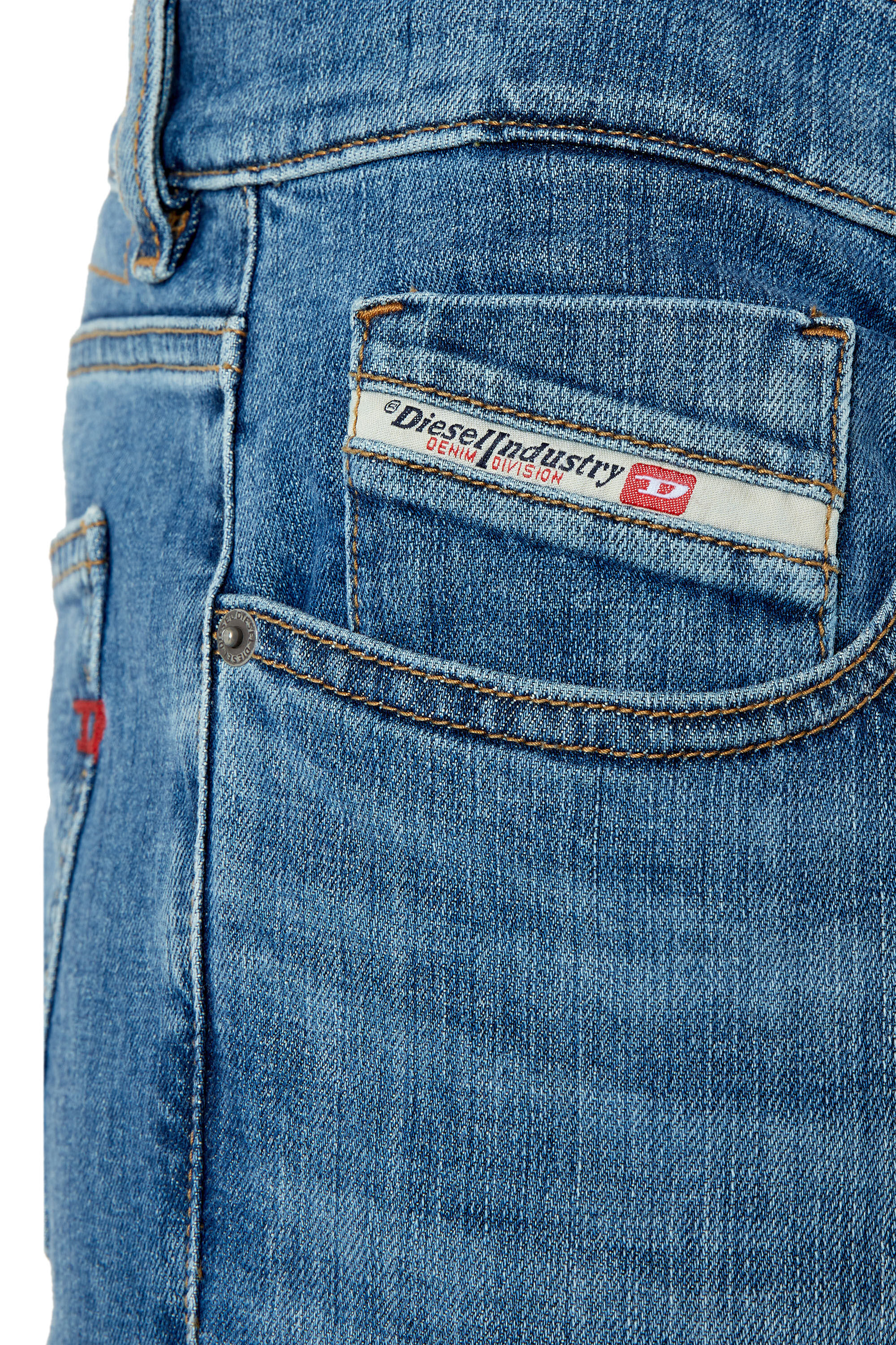 Diesel - 2019 D-Strukt 0EKAI Slim Jeans, Bleu moyen - Image 5