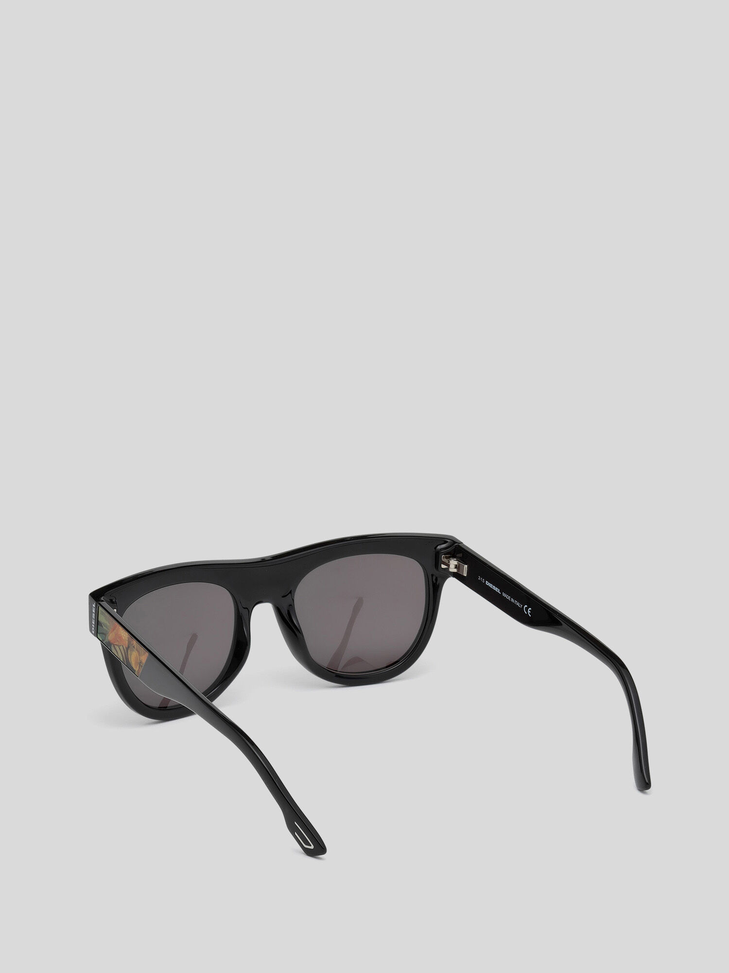 Diesel - DM0160, Unisex Innovative Sonnenbrille in dynamischer Optik in Schwarz/Orange - 3