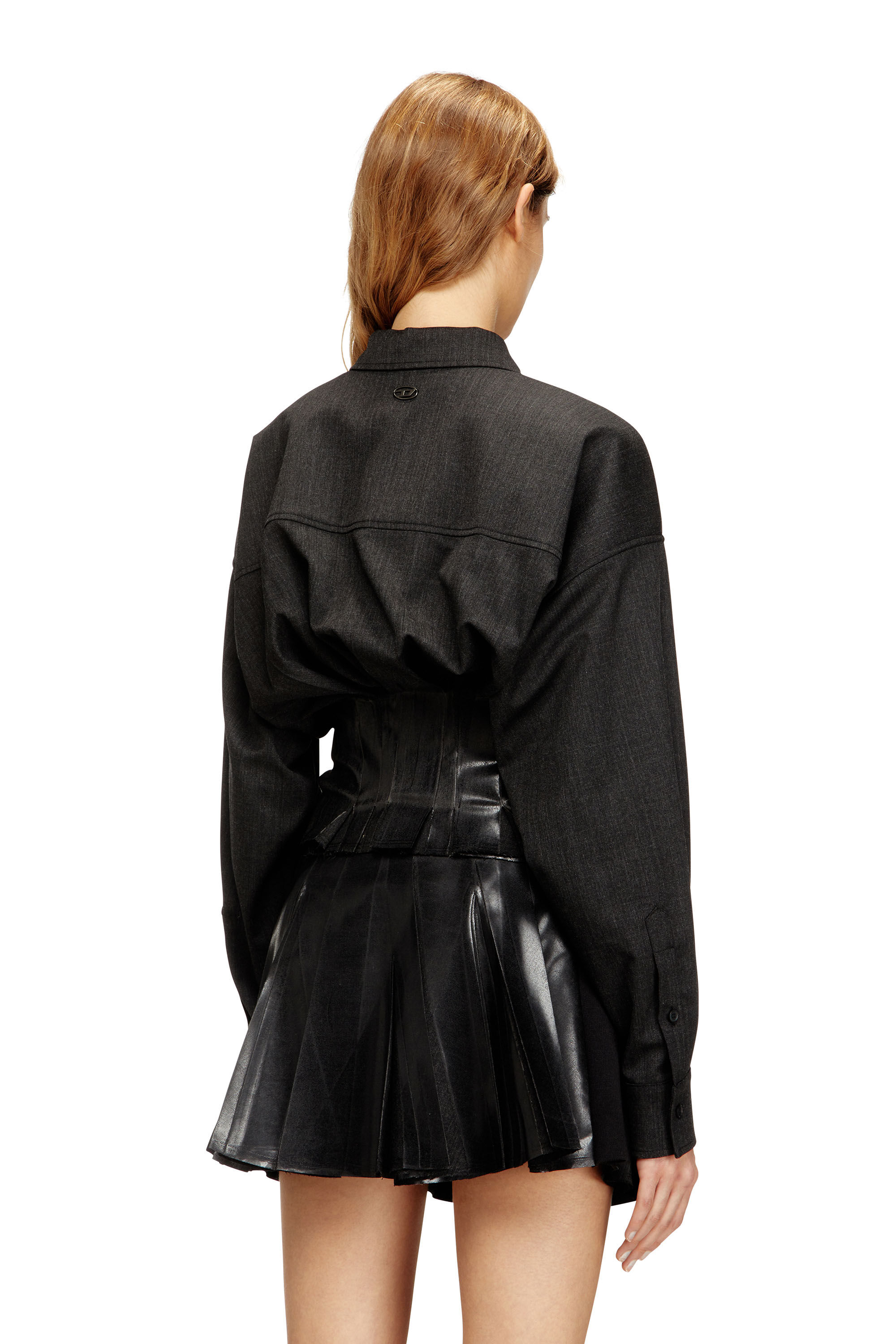 Diesel - G-ANBU, Overshirt sartoriale con pieghe coated Donna in Nero - 4