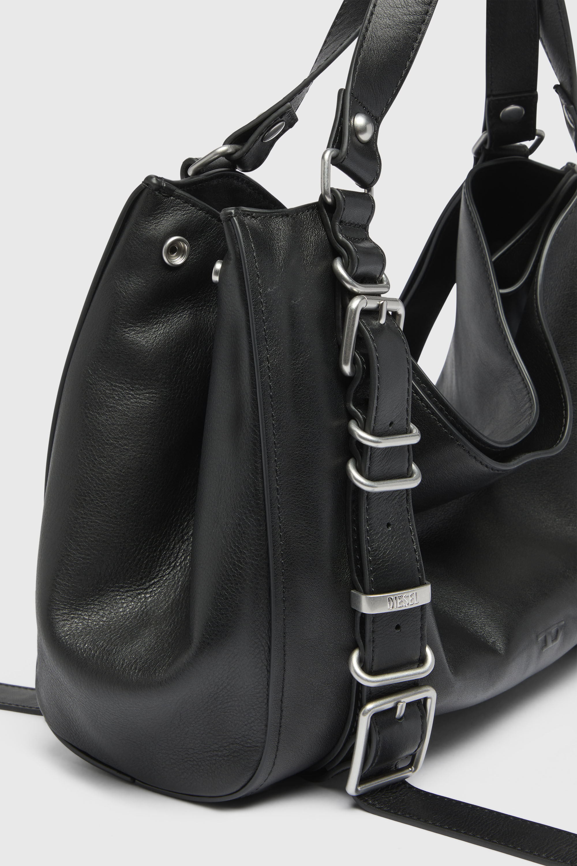 Diesel - D-ONE TOPHANDLE M, D-One-Borsa media a mano in pelle trattata Unisex in Nero - 6