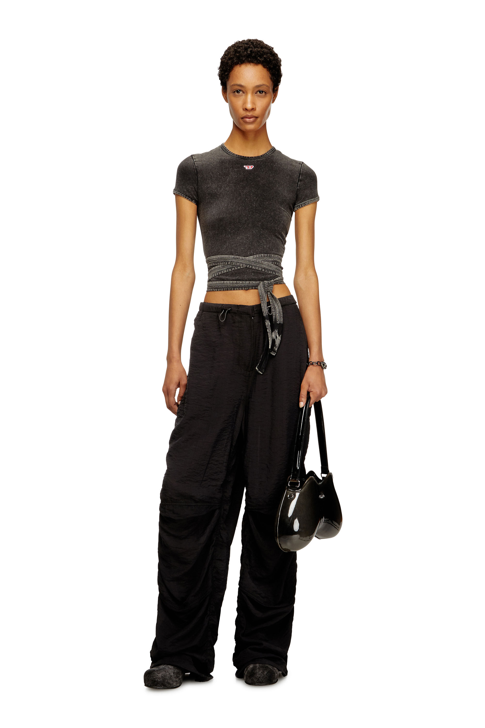 Diesel - T-BUNNY-TAIL-R1, T-shirt effetto denim con lacci incrociati Donna in Nero - 1