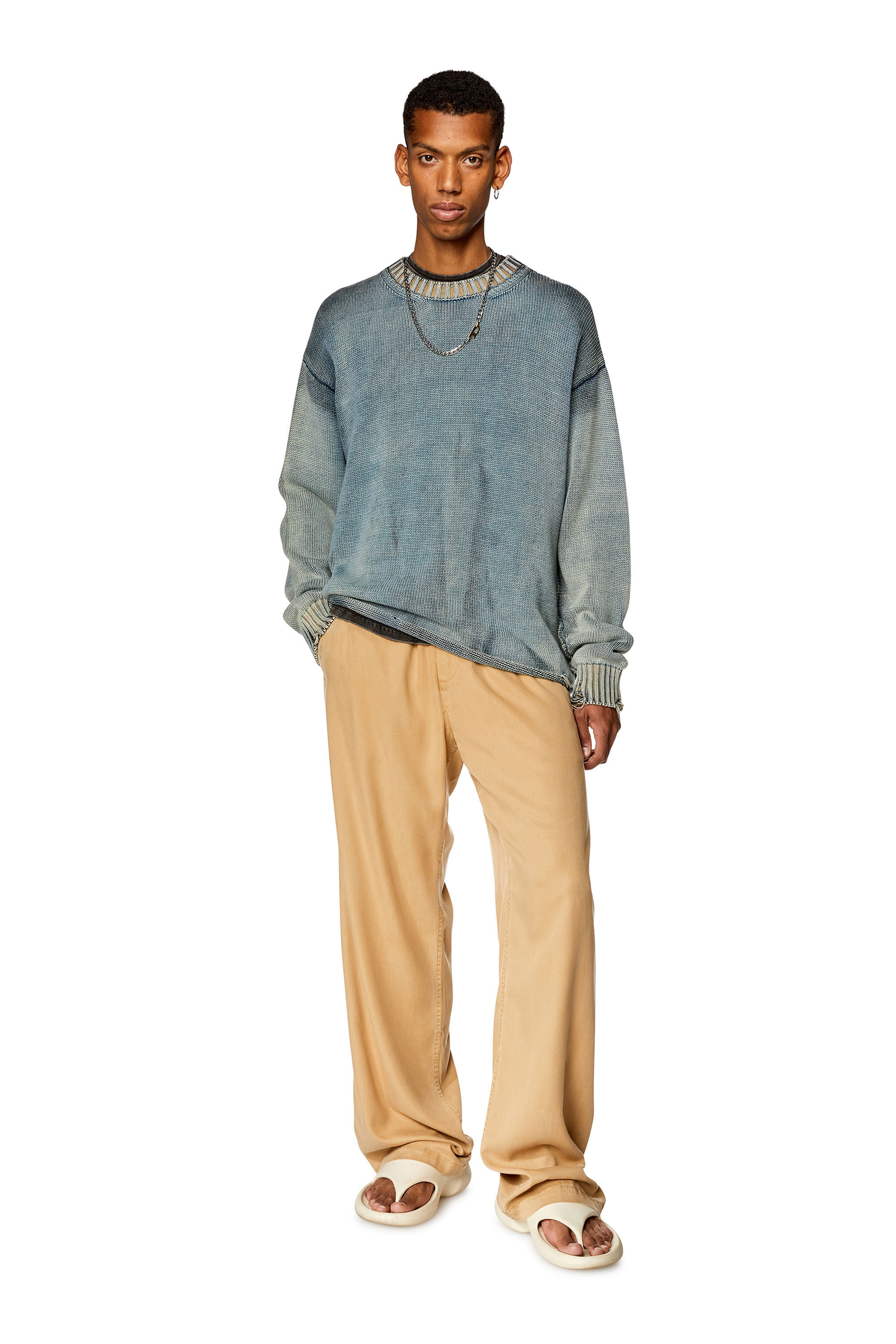 Diesel - P-GOLD-SPORT, Pantaloni fluidi in twill Uomo in Beige - 1