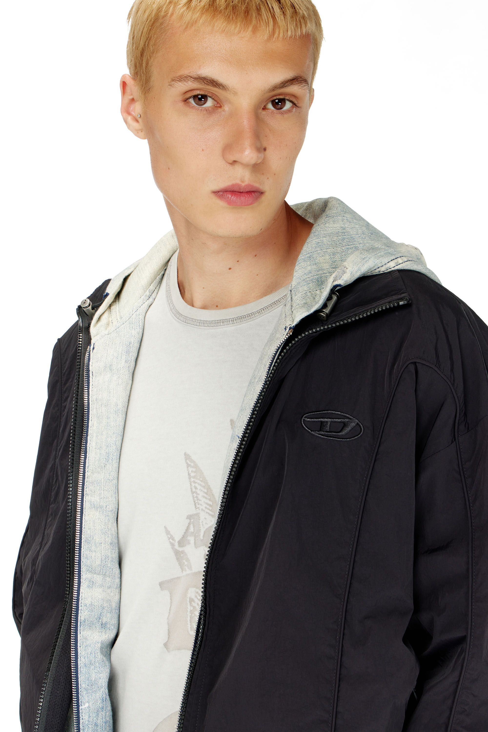 Diesel - J-FIVE-WRD-AKAD, Giacca in nylon crinkle con piping Uomo in Nero - 5