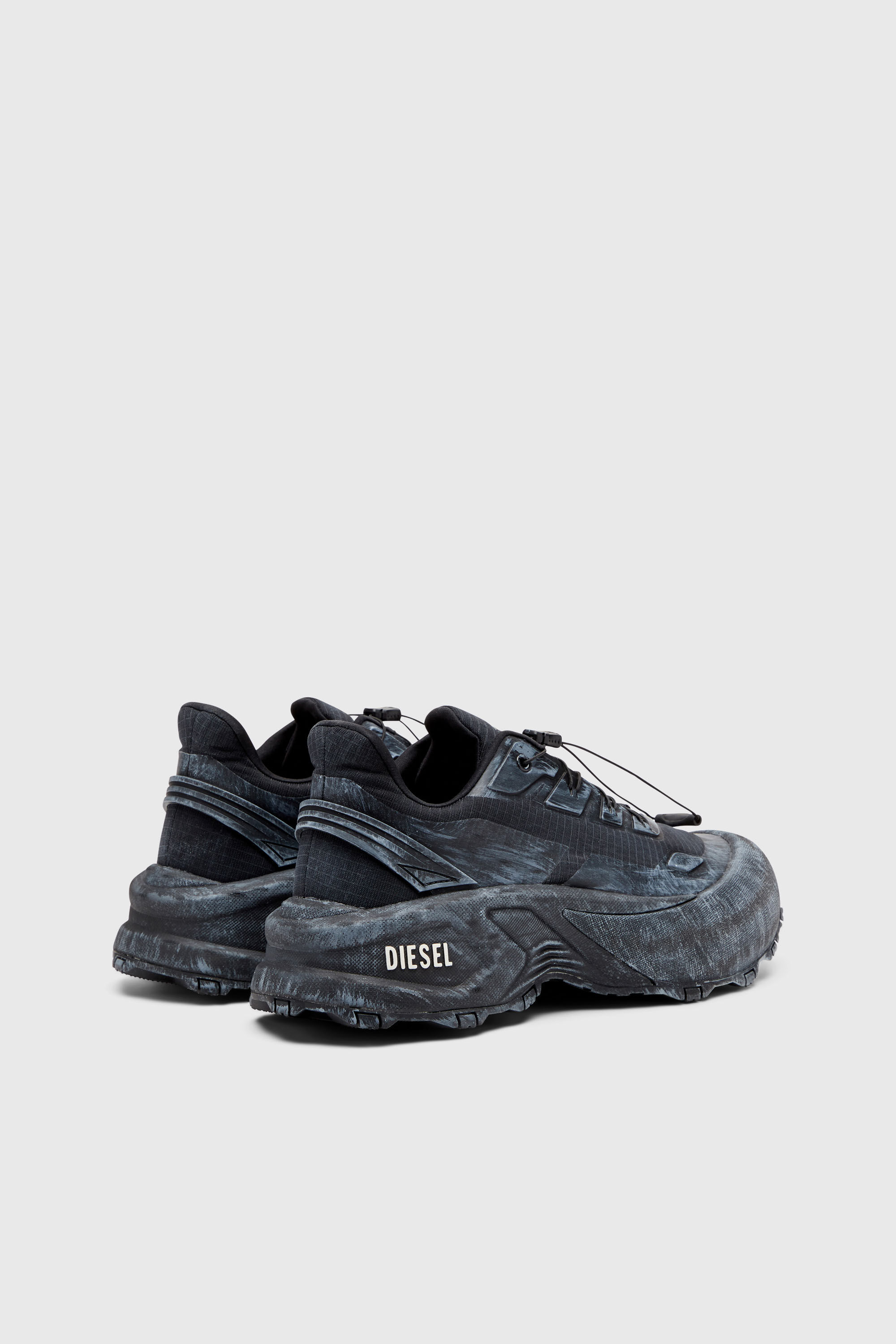 Diesel - D-CAGE RUNNER, D-Cage-Sneaker in ripstop distressed Uomo in Nero - 3