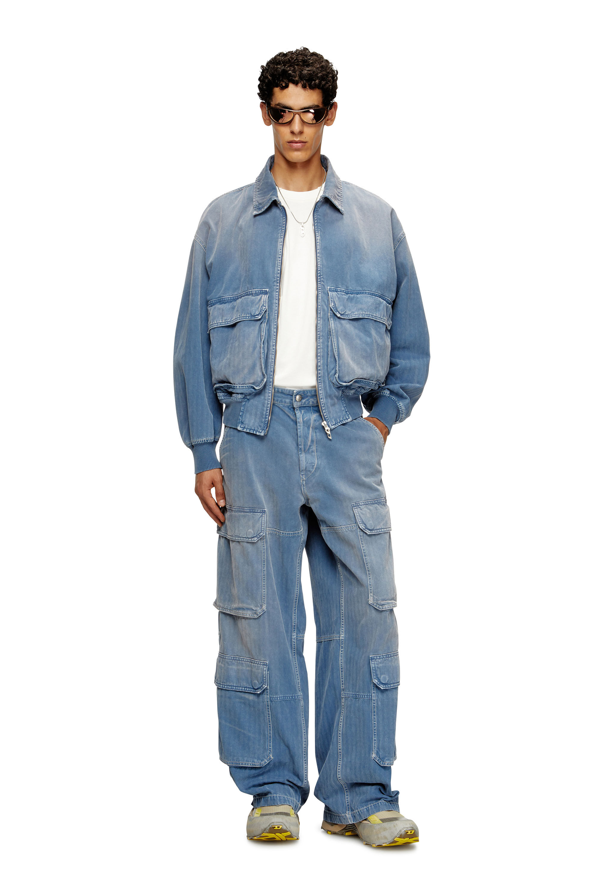 Diesel - D-KURZ, Veste en denim à chevrons coloré Mixte in Bleu - 1