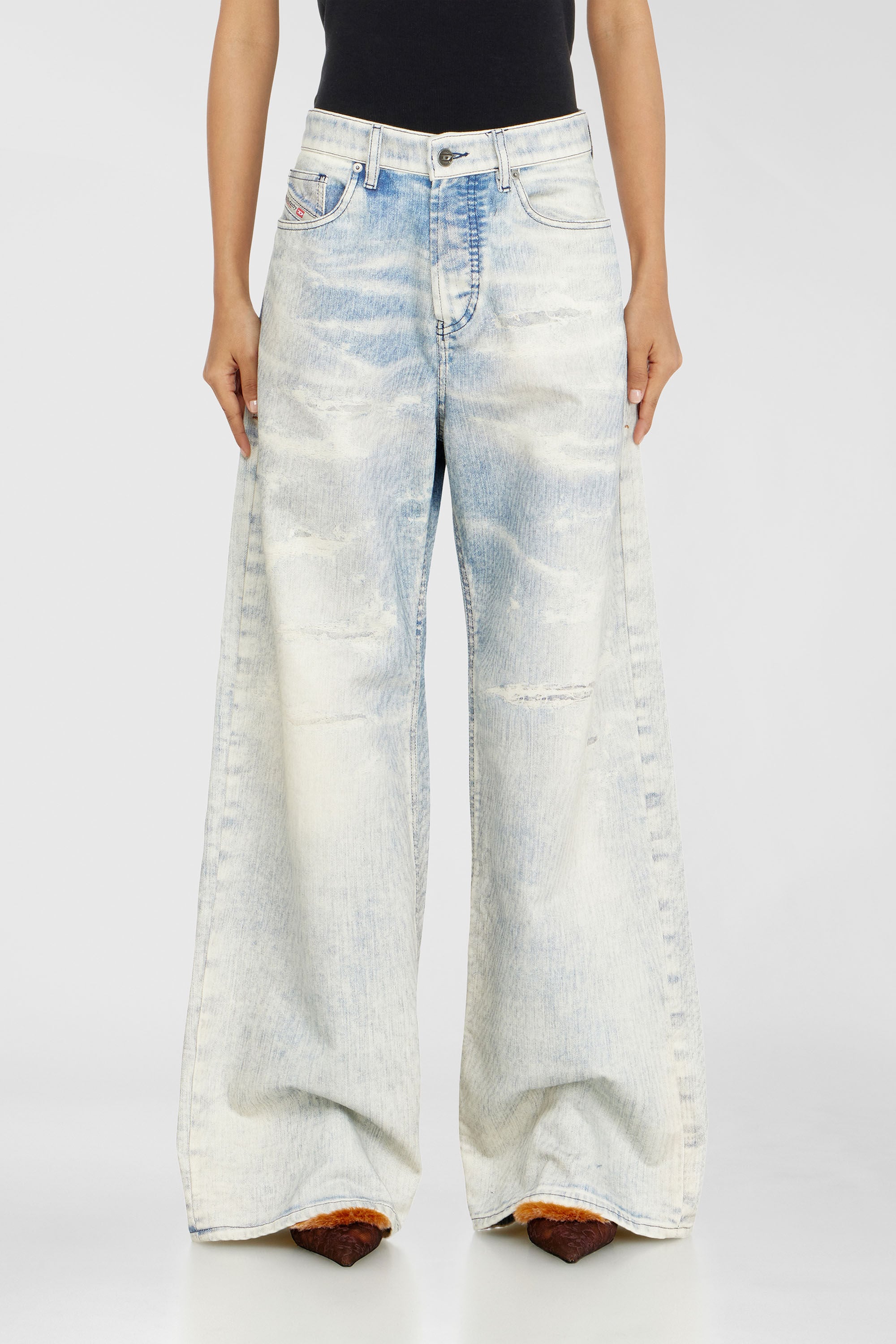 Diesel - Relaxed Jeans 1996 D-Sire 09R69 Donna, Blu Chiaro - Image 4