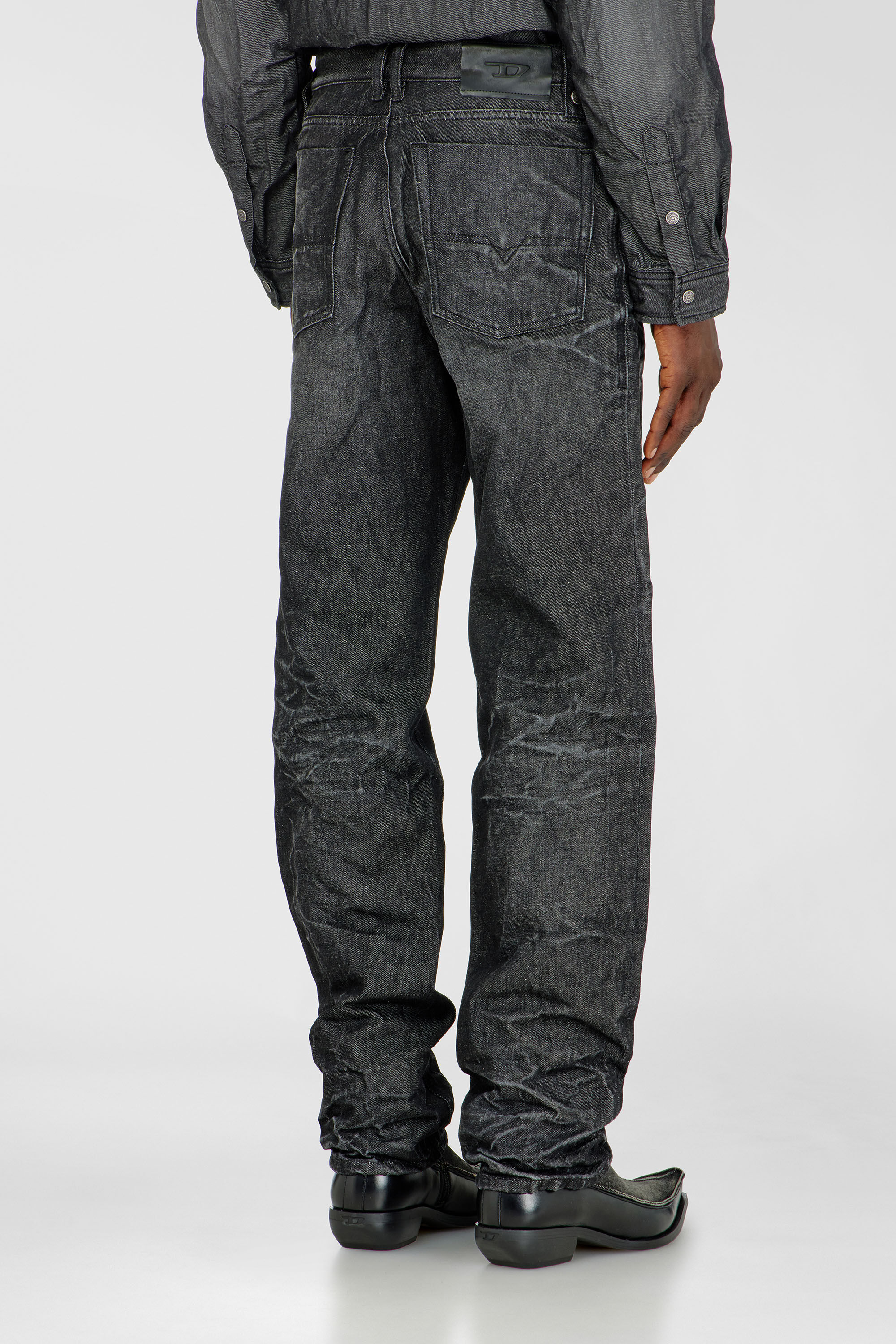 Diesel - Herren Regular Jeans 1991 D-Voeed 09R39, Schwarz/Dunkelgrau - 5