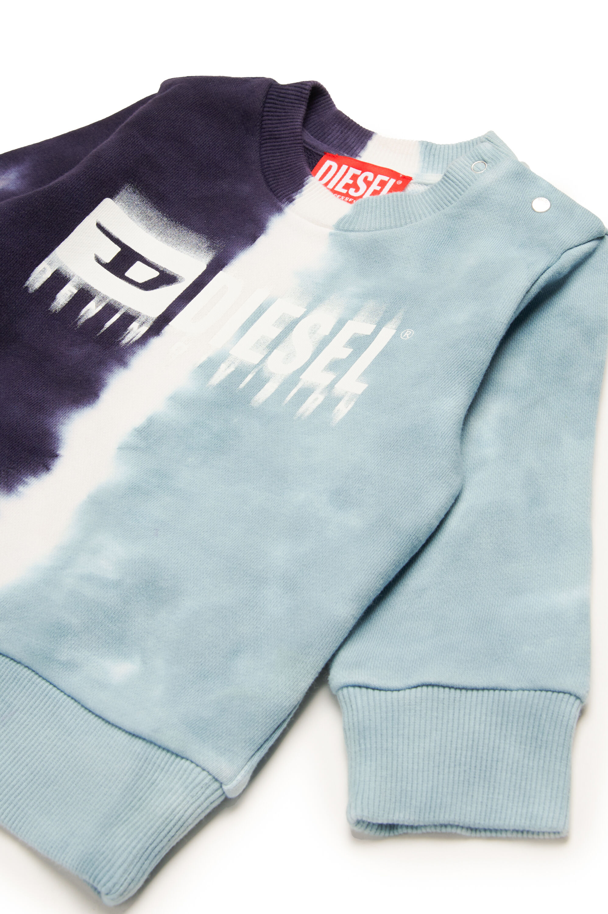 Diesel - SKITEB, Felpa tinta a immersione con logo dégradé Uomo in Blu - 3