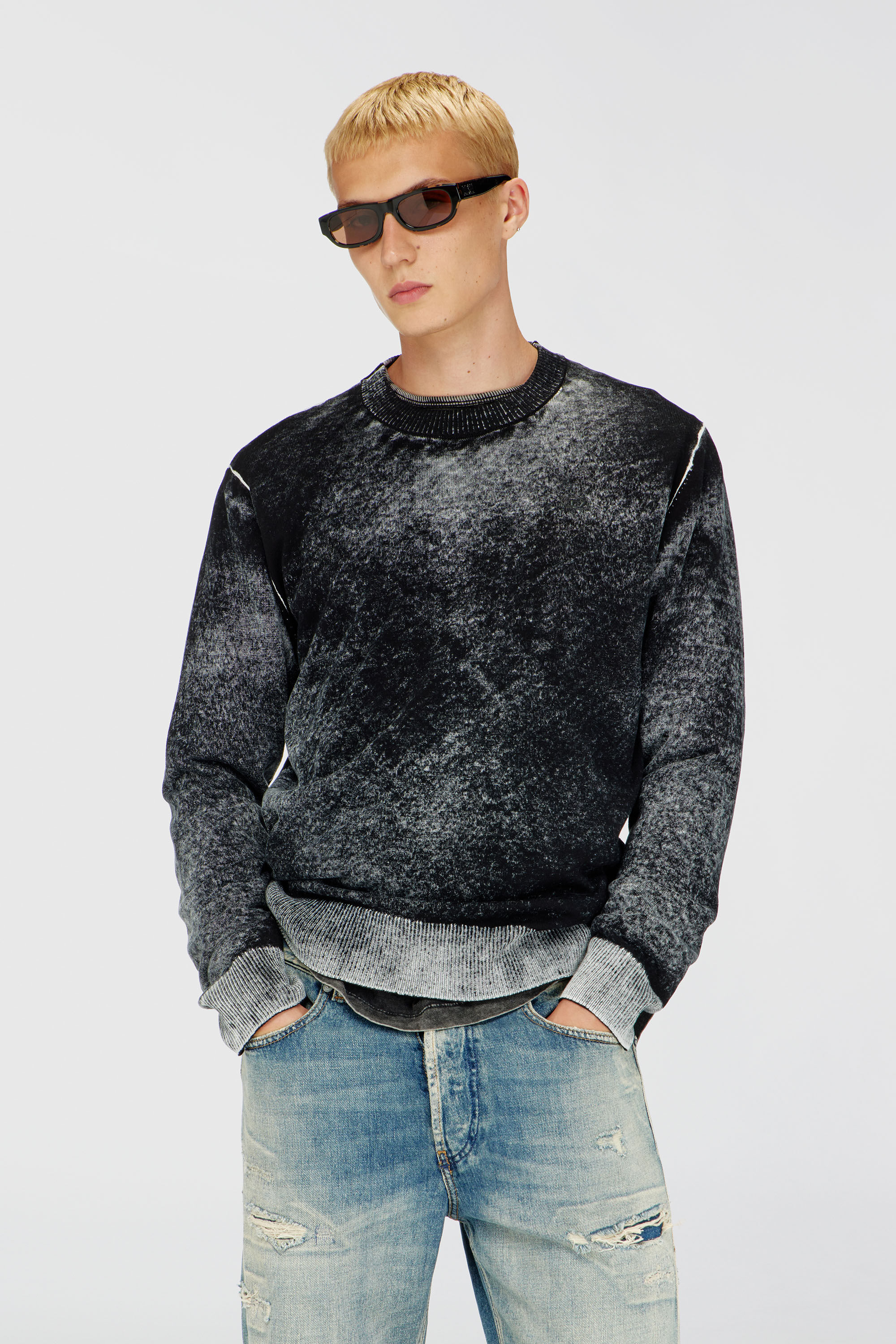 Diesel - K-LAURENT, Maglia con stampa interna sfumata Uomo in Nero - 3