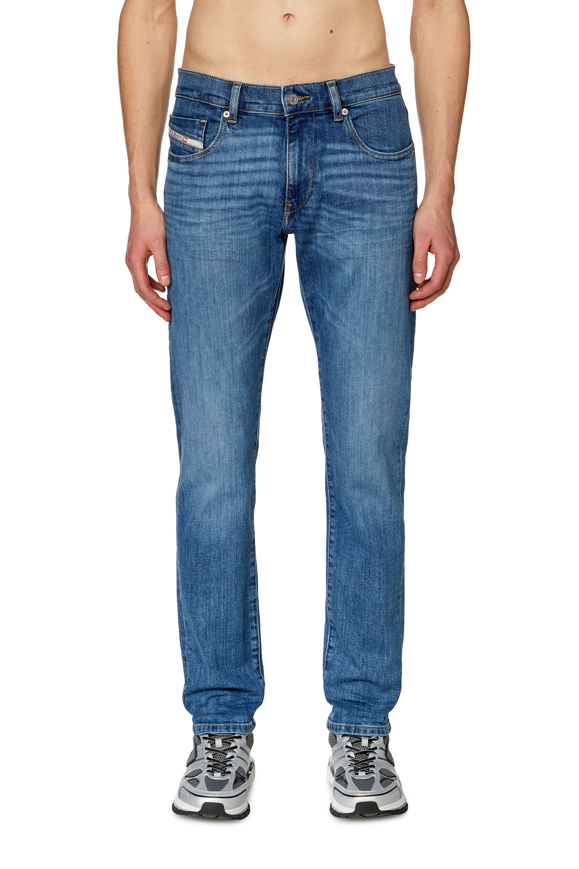 Diesel - Homme Slim Jeans 2019 D-Strukt 0KIAL, Bleu Clair - Image 2