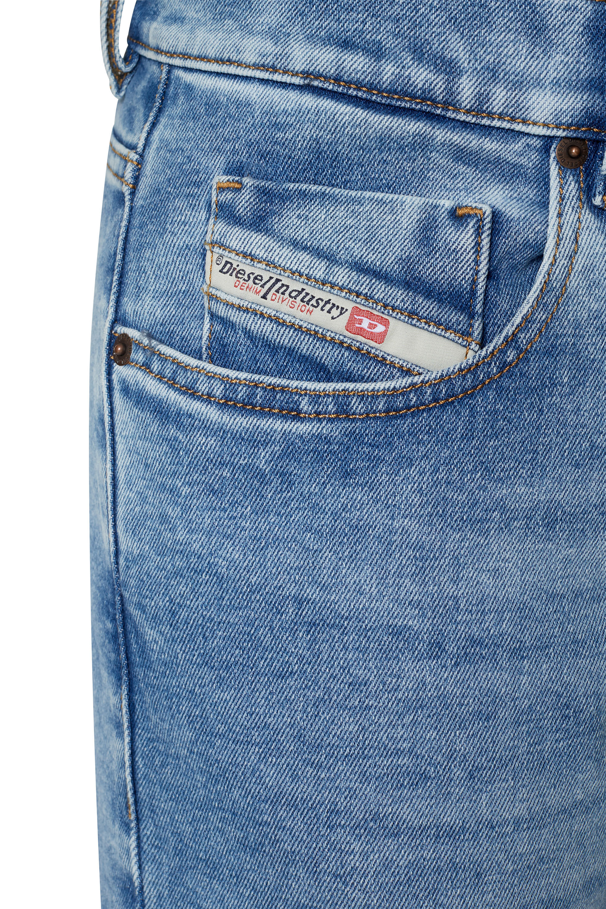 Diesel - 2019 D-STRUKT 09B92 Slim Jeans, Bleu Clair - Image 6