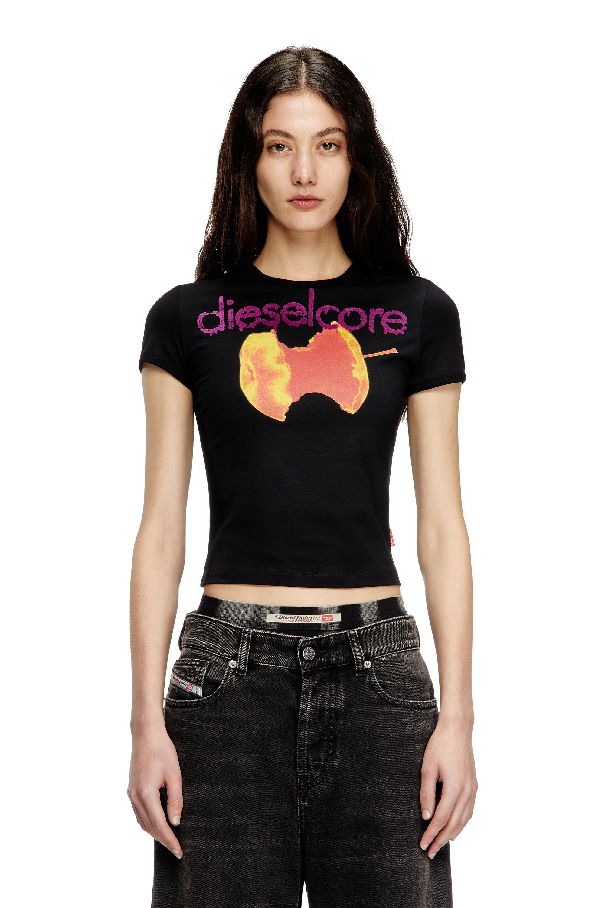 Diesel - T-UNCUTIES-SHORT-Q2, T-shirt avec logo Diesel Core Femme in Noir - 3