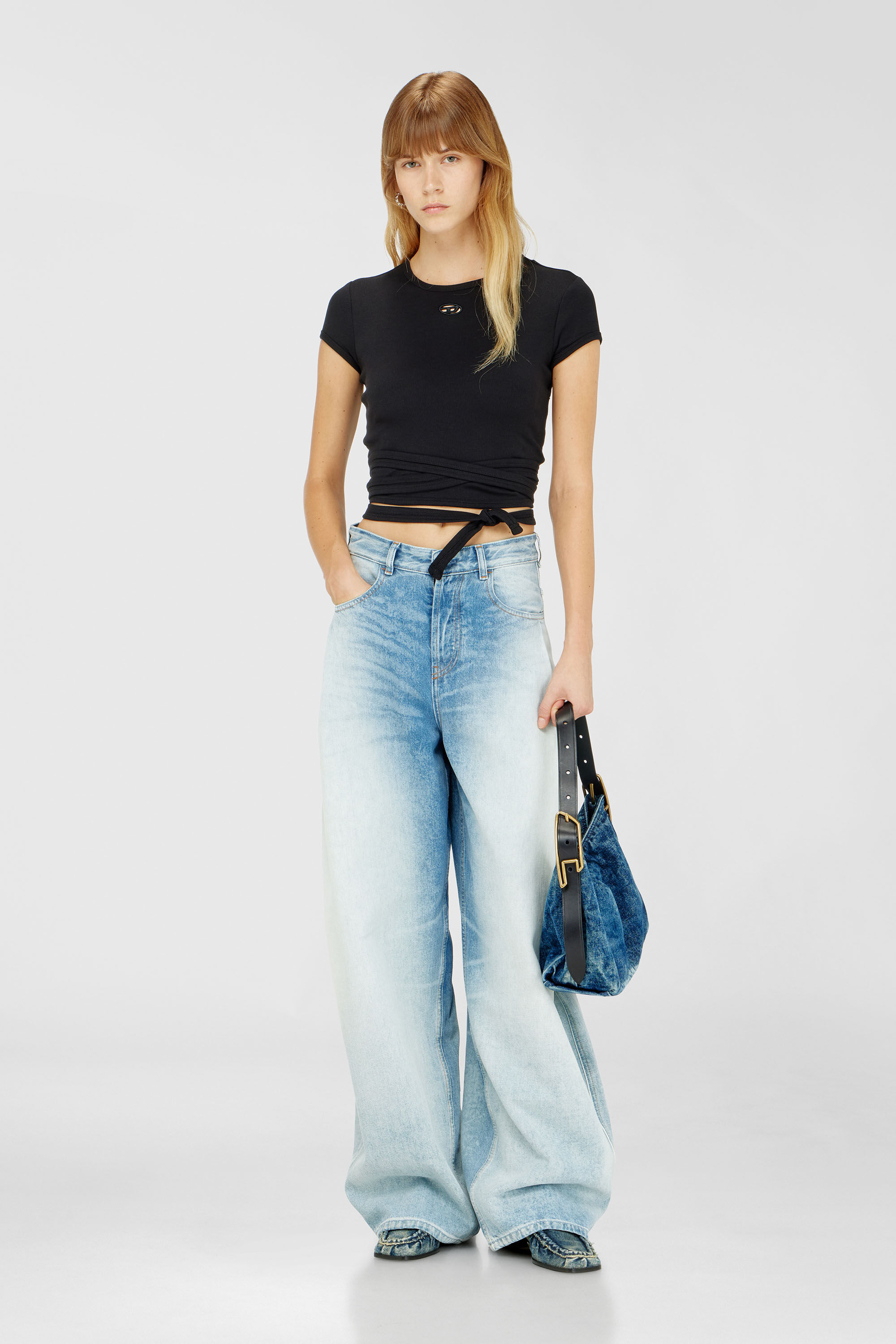 Diesel - T-BUNNY-TAIL-S1, Haut c&ocirc;tel&eacute; avec lacets enveloppants Femme in Noir - 1