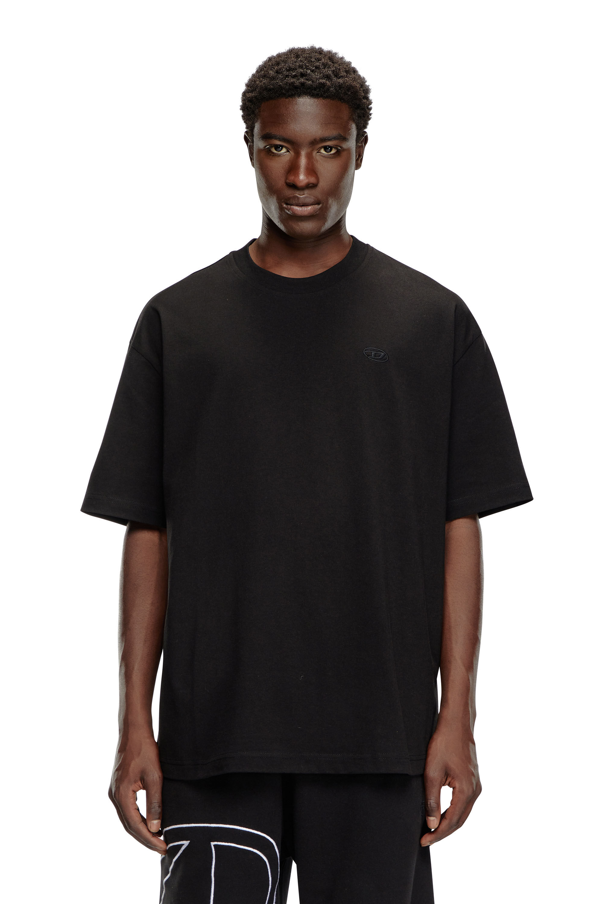 Diesel - T-BOGGY-MEGOVAL-D, Homme T-shirt avec maxi oval D brodé in Noir - Image 4