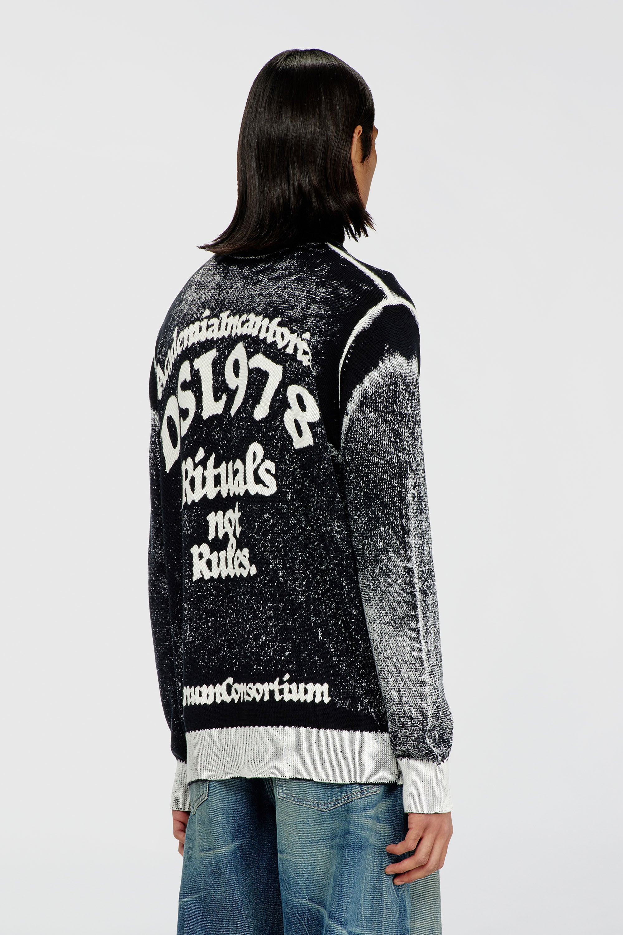 Diesel - K-LAUROS, Herren Behandelter zip-cardigan mit griffin-motiv in Schwarz/Weiss - 4