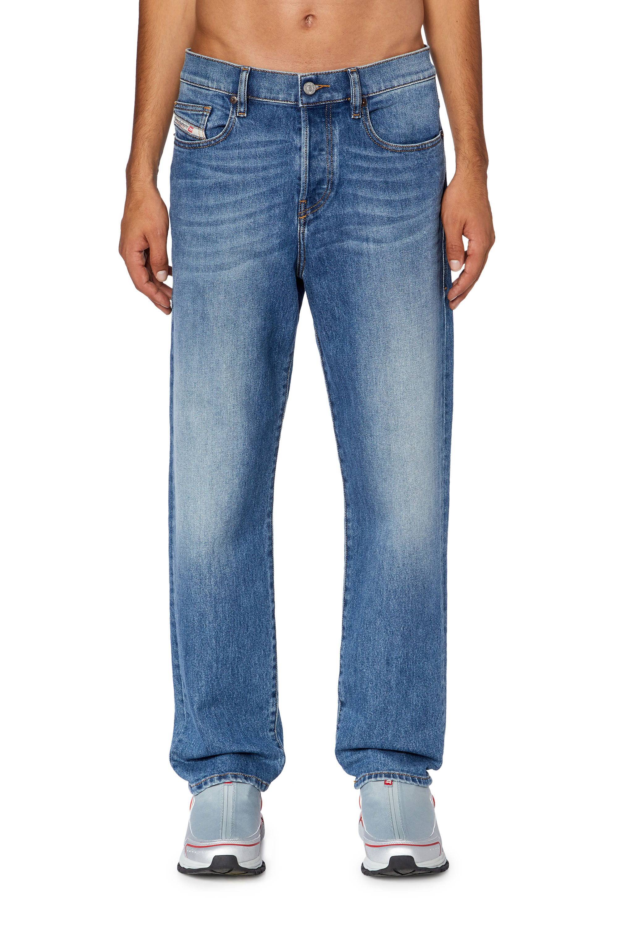 Diesel - Straight Jeans 2020 D-Viker 09F82, Blu medio - Image 3
