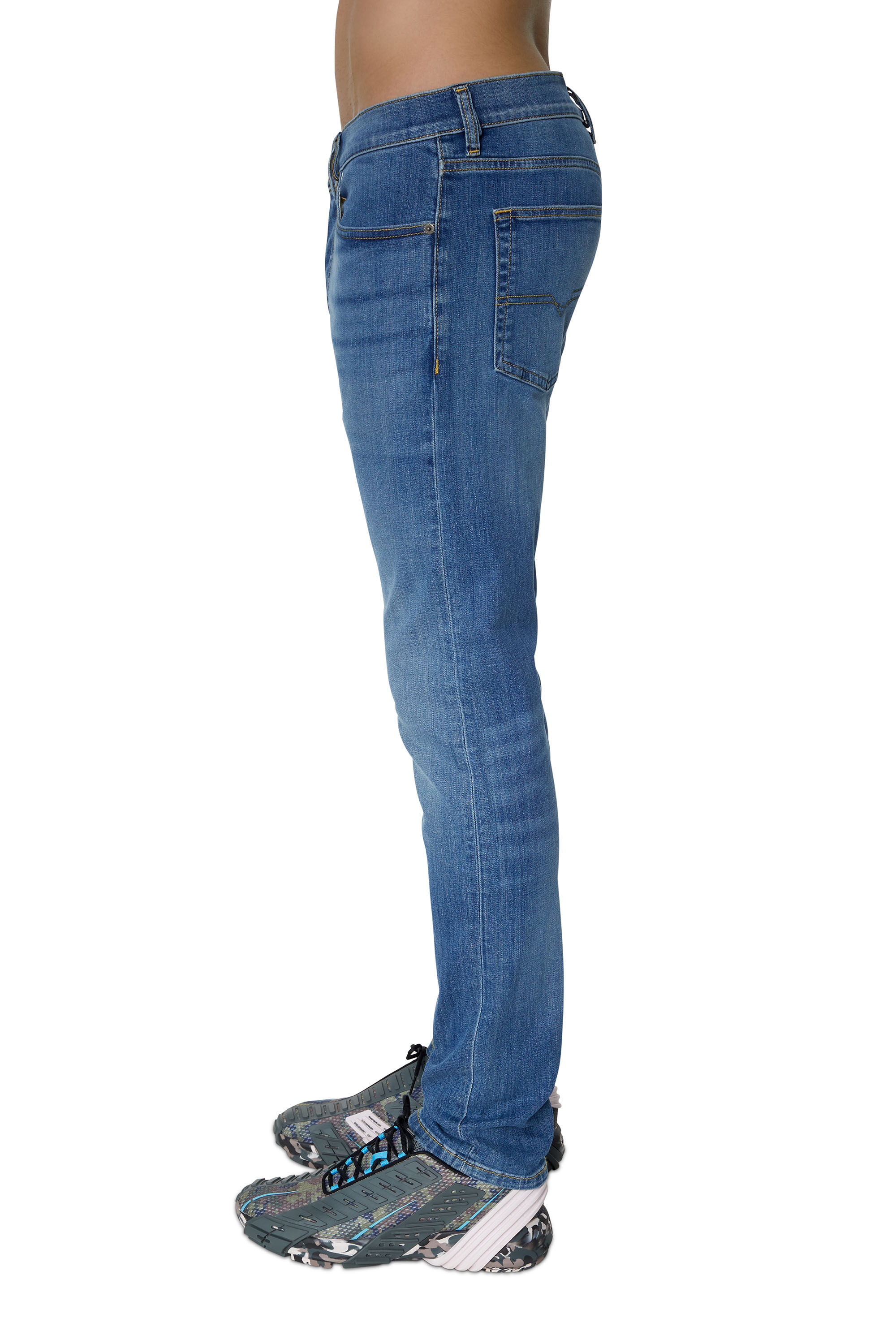 Diesel - D-Luster 0ELAV Slim Jeans, Bleu moyen - Image 5