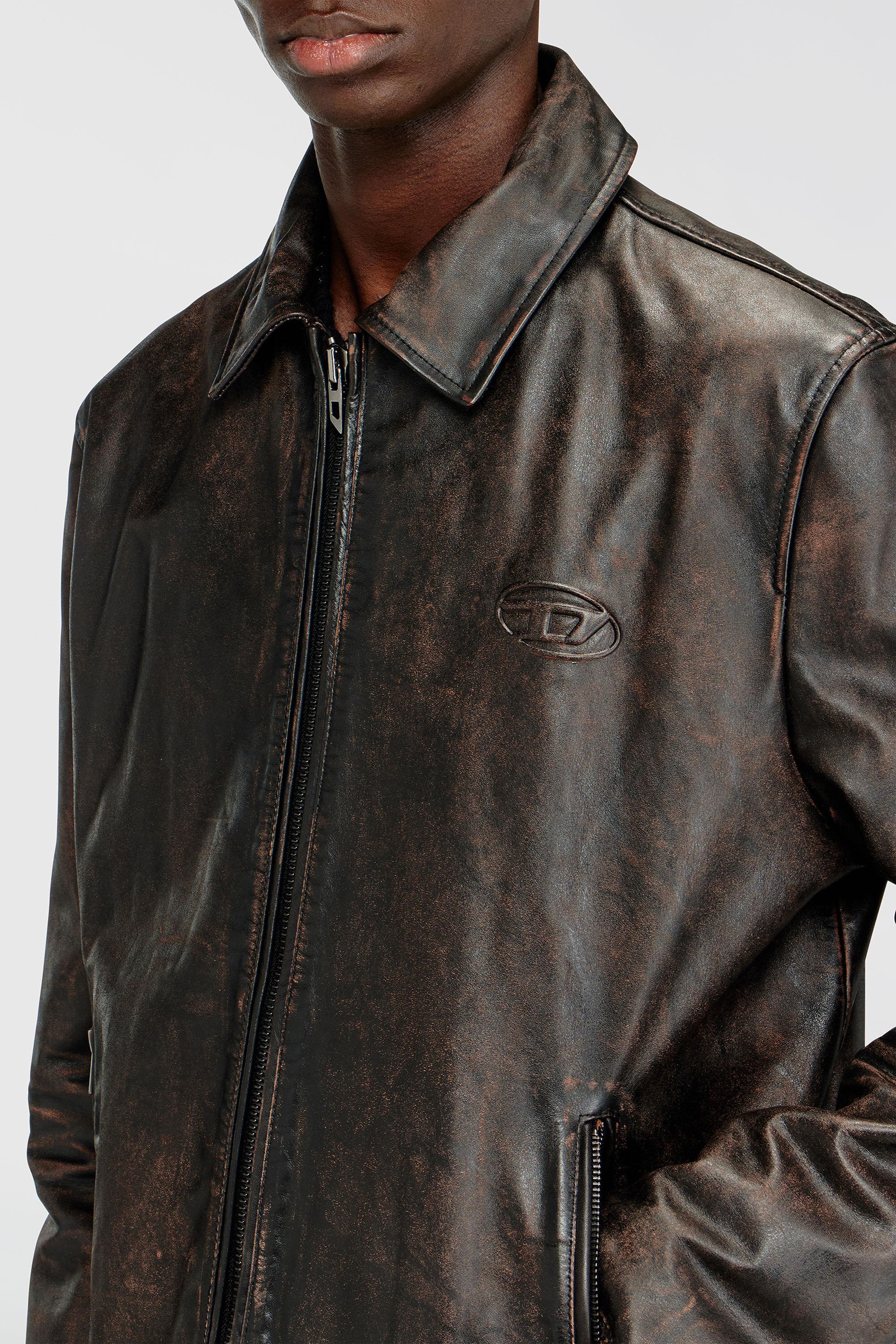 Diesel - L-AMAR-WRD, Man's Coach jacket in treated leather in Brown - 5