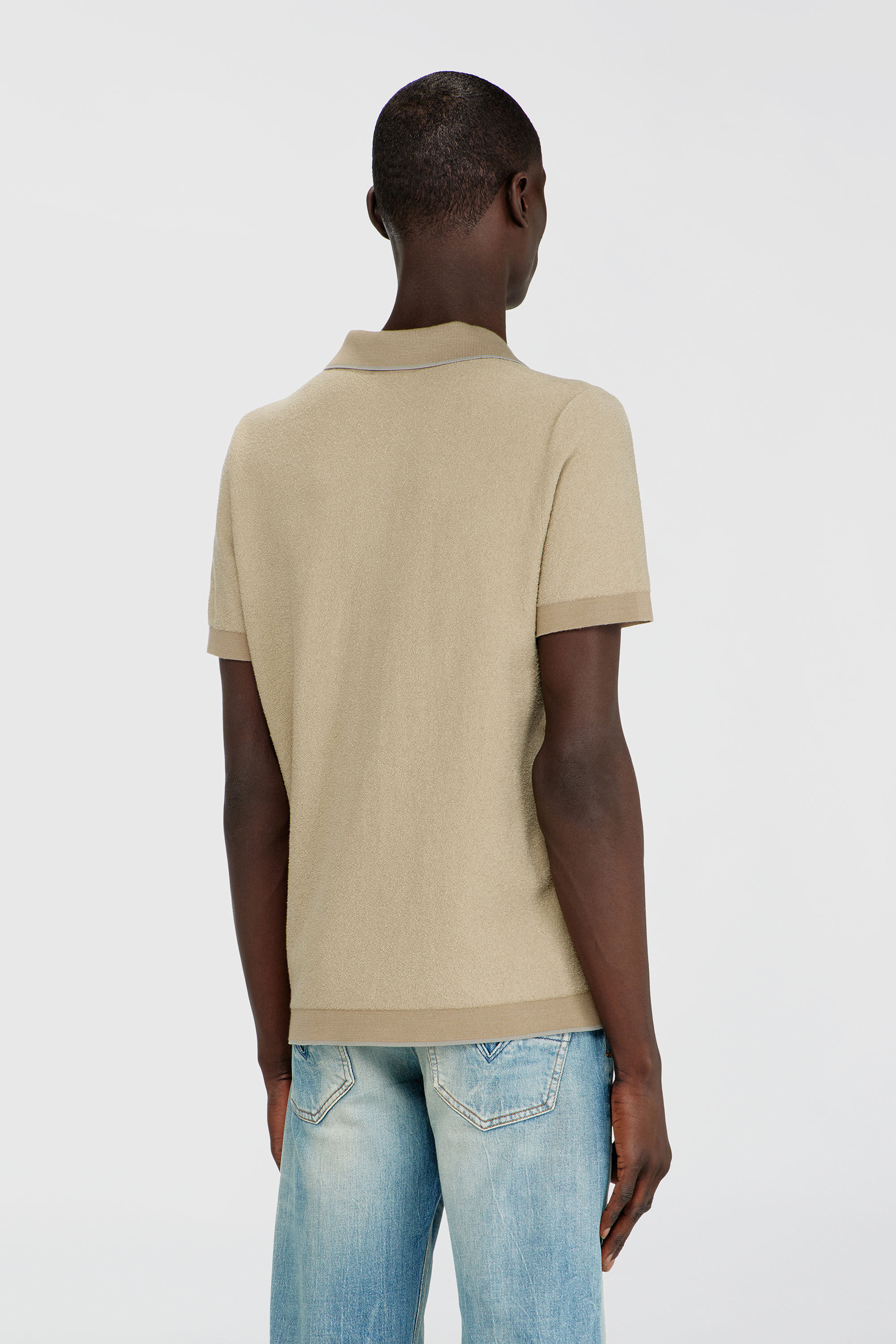 Diesel - K-RAILES, Polo en maille boucl&eacute; avec logo Phoenix Homme in Beige - 4