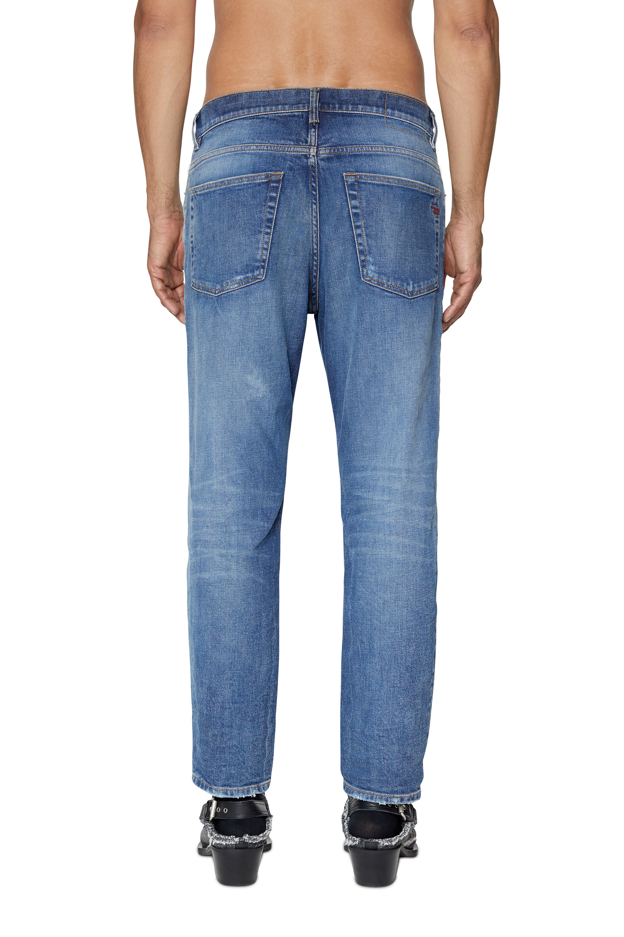 Diesel - 2005 D-FINING 09E16 Tapered Jeans, Mittelblau - Image 4
