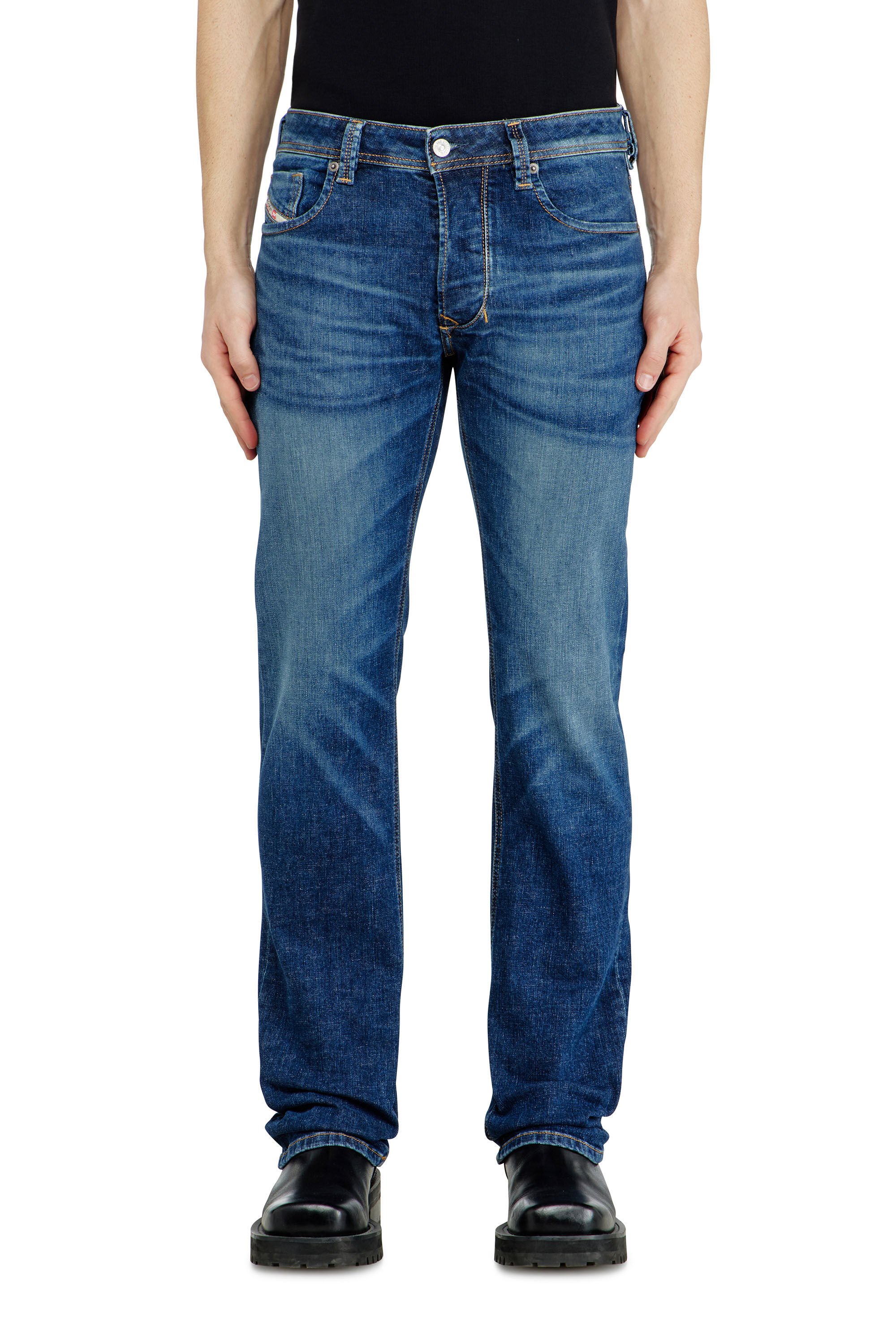 Diesel - Regular Jeans 1985 Larkee 09J47 Uomo, Blu Scuro - Image 4