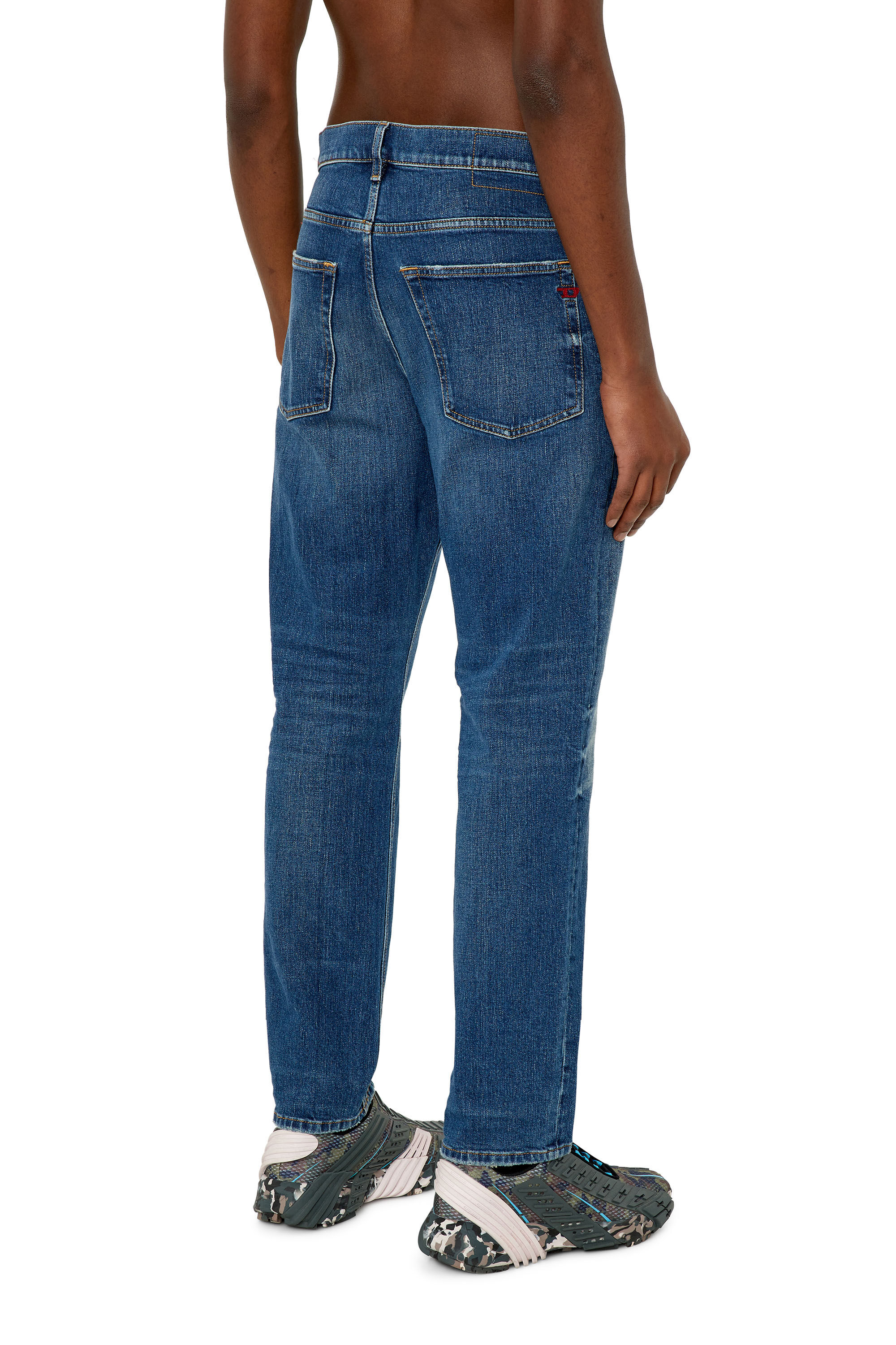 Diesel - Tapered Jeans 2005 D-Fining 007L1, Blu medio - Image 4