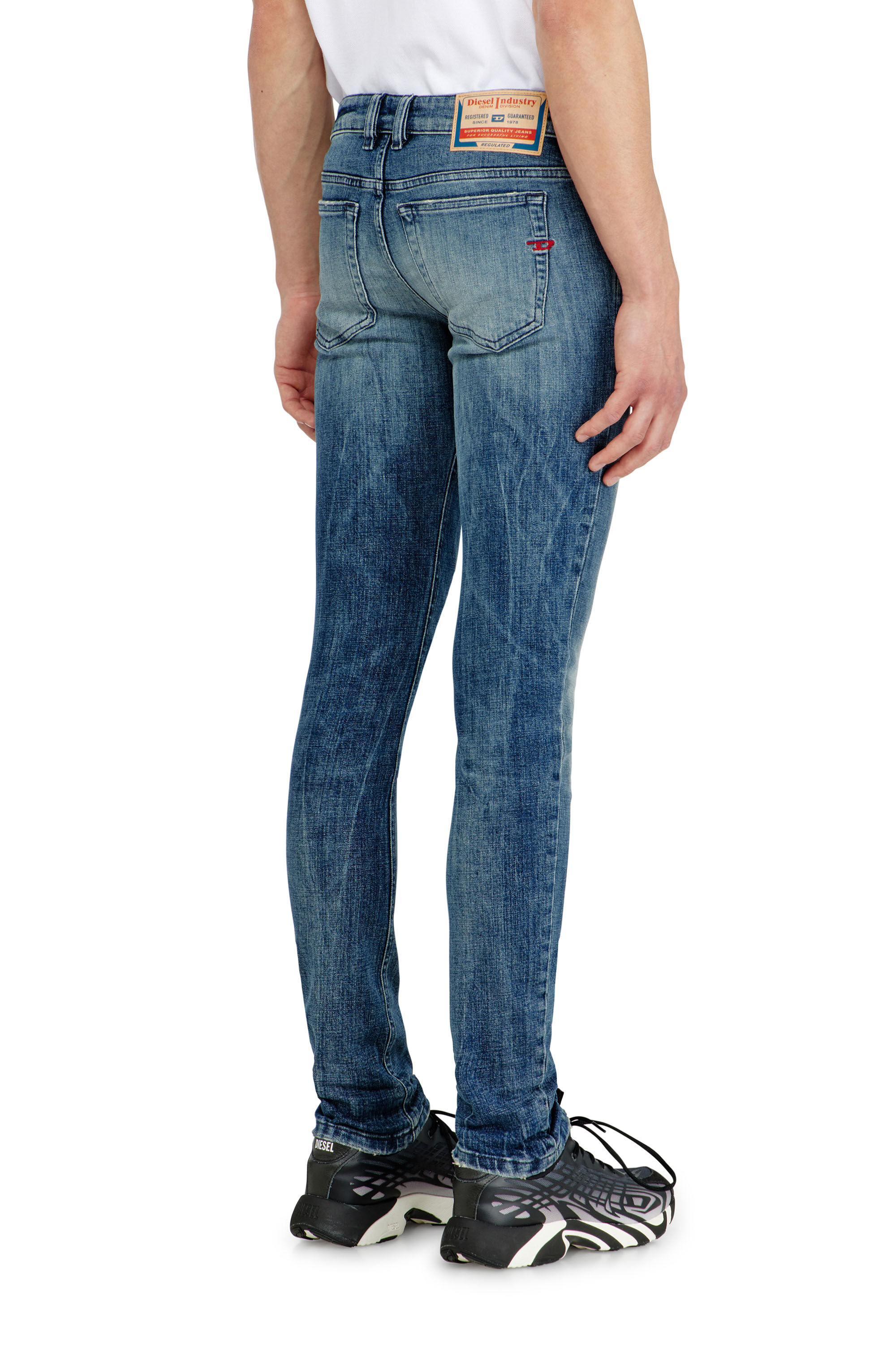 Diesel - Skinny Jeans 1979 Sleenker 0KBBE Uomo, Blu medio - Image 5