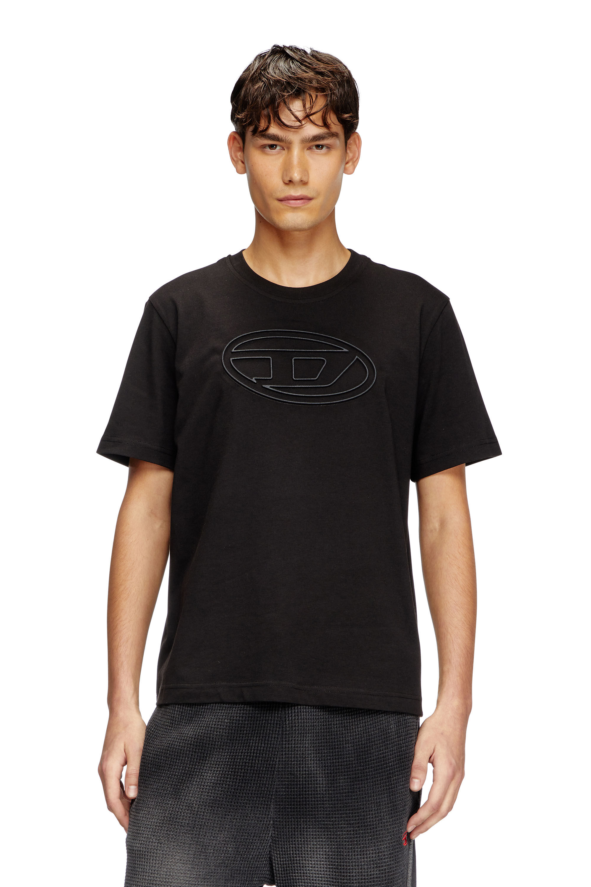 Diesel - T-ADJUST-BIGOVAL, T-shirt avec Oval D embossé Homme in Noir - 3