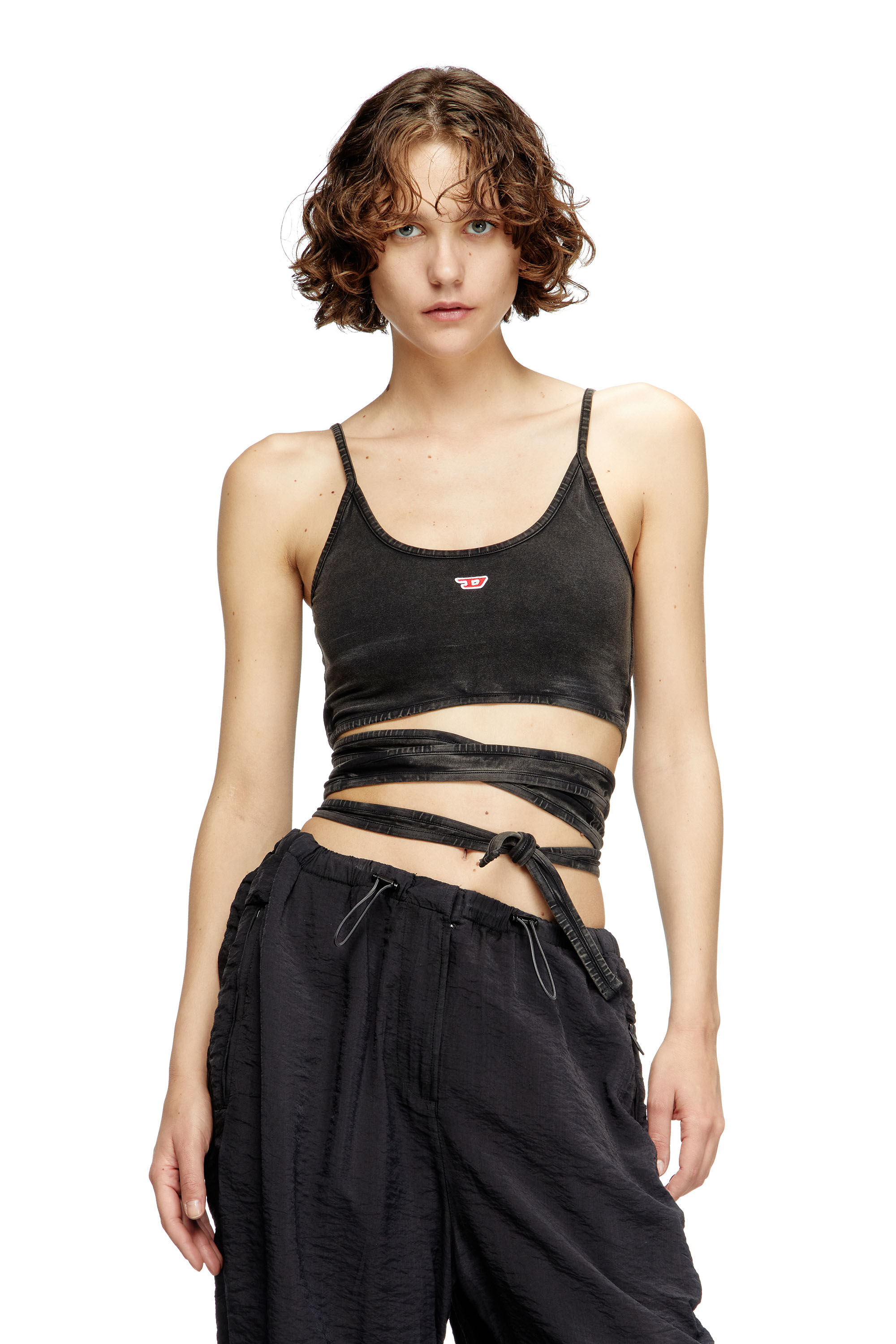 Diesel - T-LEYA-TAIL-R1, Débardeur effet denim avec lanières croisées Femme in Noir - 3