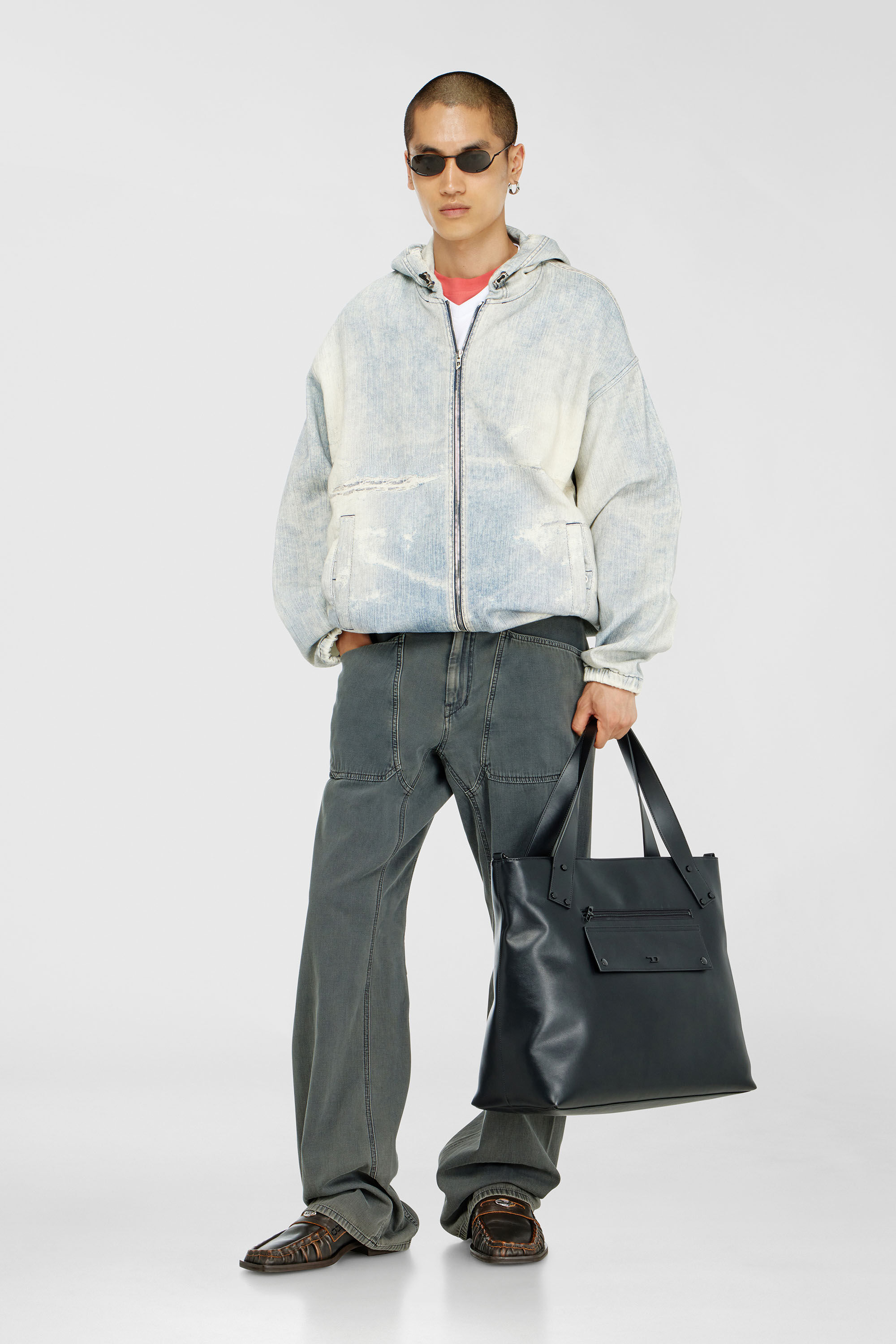 Diesel - Relaxed Jeans D-Zeta 068WR Uomo, Grigio - Image 2
