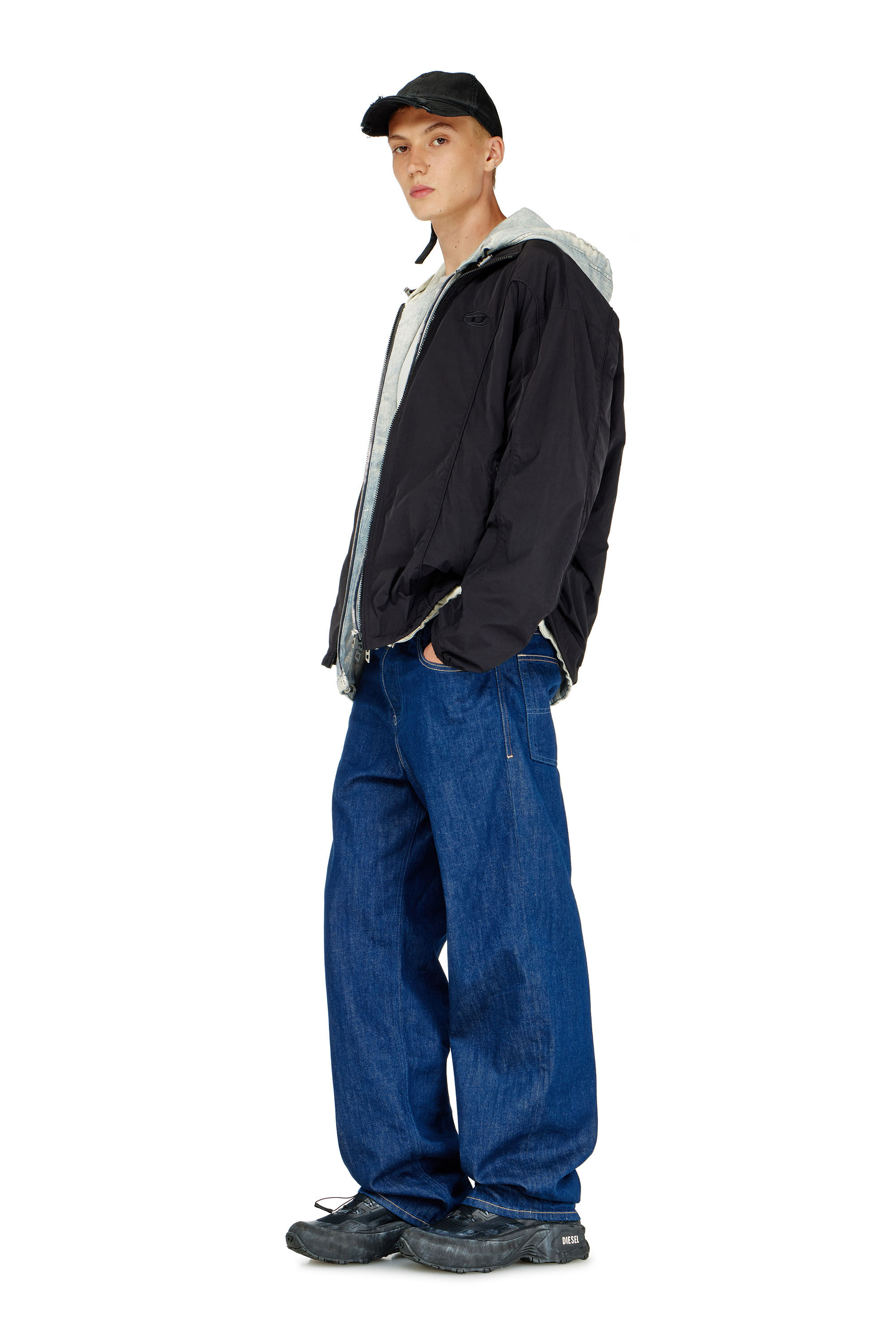 Diesel - J-FIVE-WRD-AKAD, Giacca in nylon crinkle con piping Uomo in Nero - 1