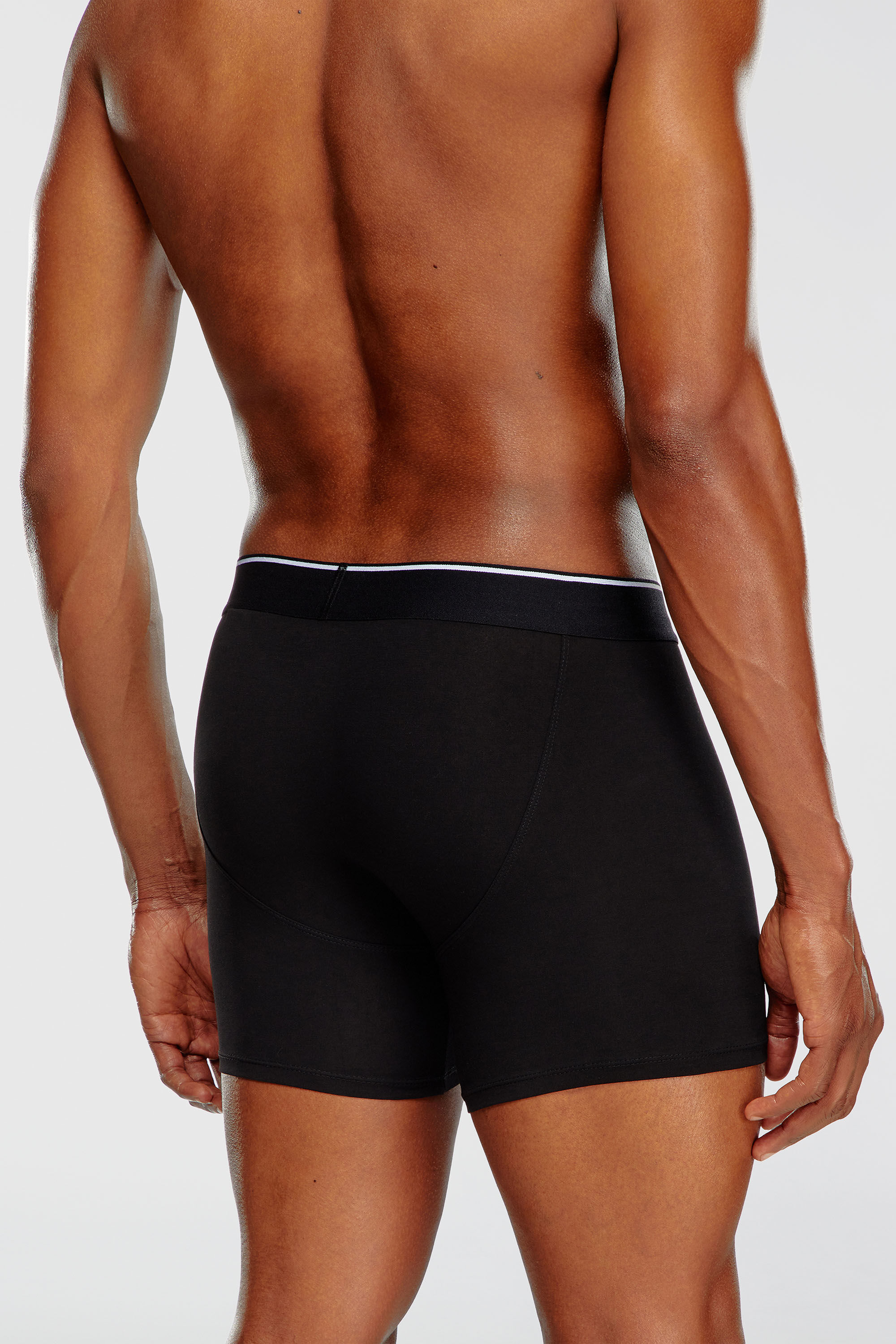 Diesel - UMBX-SEBASTIANTHREEPAC, Lot de trois boxers longs couleur unie Homme in Noir - 4