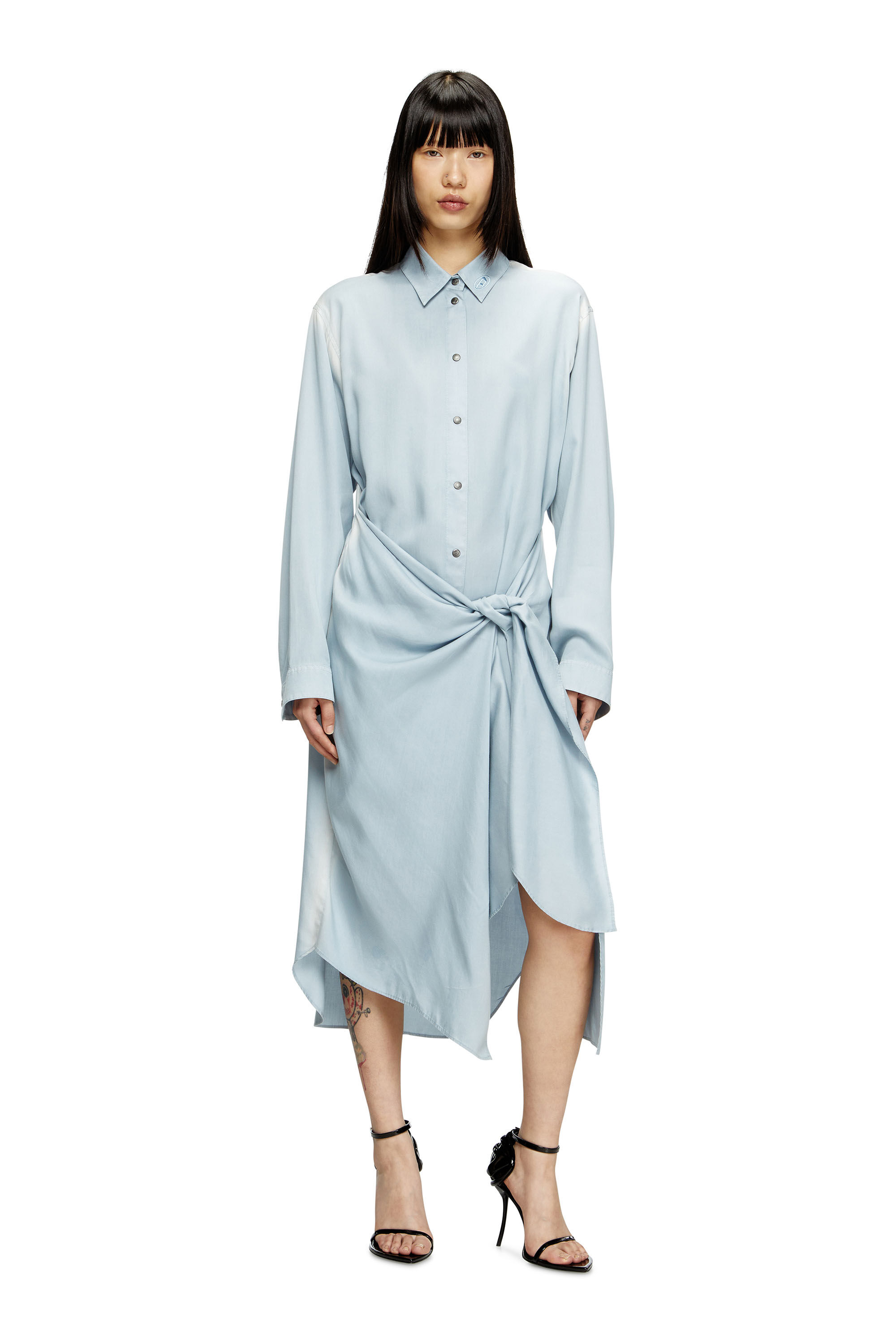 Diesel - D-ILETTA-R1, Shirt dress a portafoglio in twill trattato Donna in Blu - 2