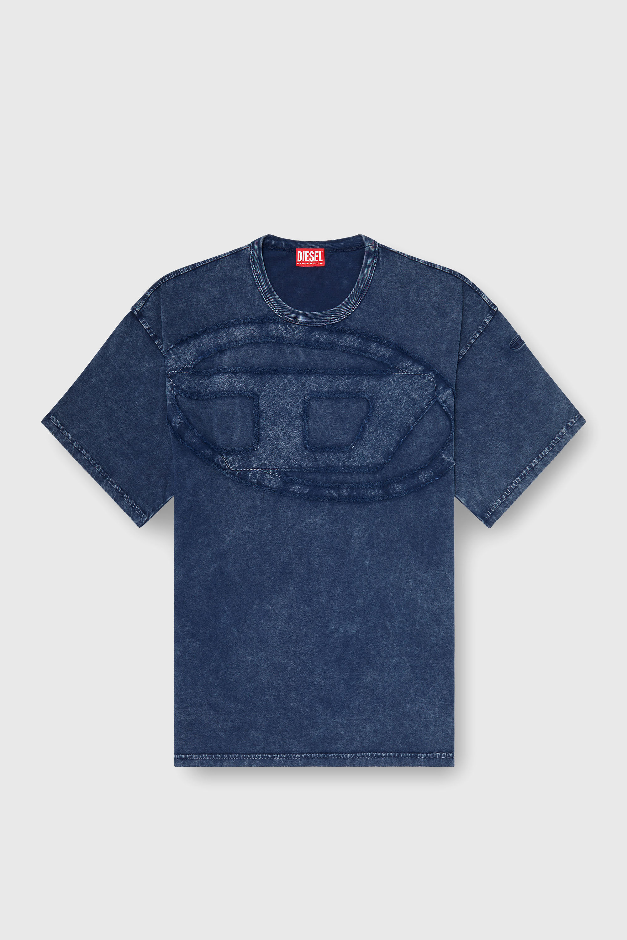 Diesel - T-BOXT-DEN, T-shirt en coton d&eacute;contract&eacute;e avec applique Oval D Homme in Bleu - 2