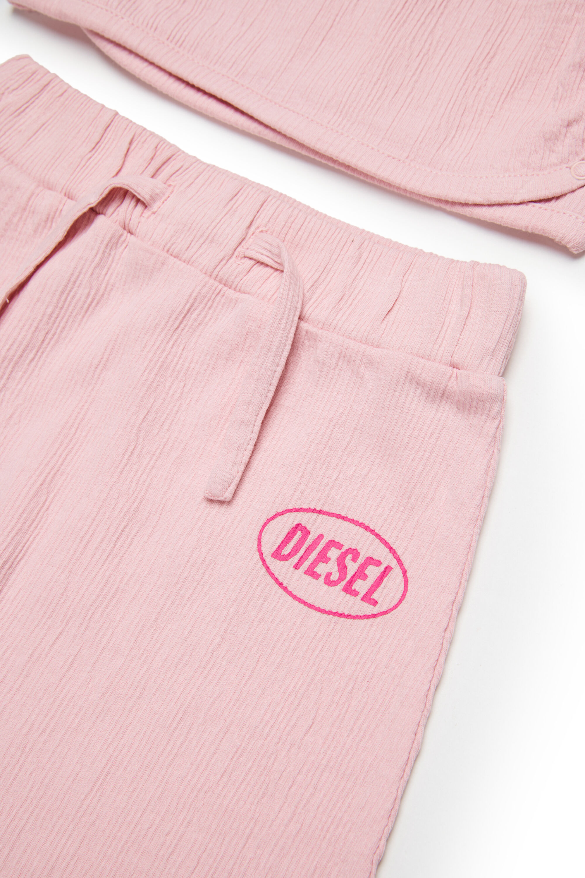 Diesel - STSIDE-NB-SET, Ensemble combinaison en coton textur&eacute; Mixte in Rose - 4