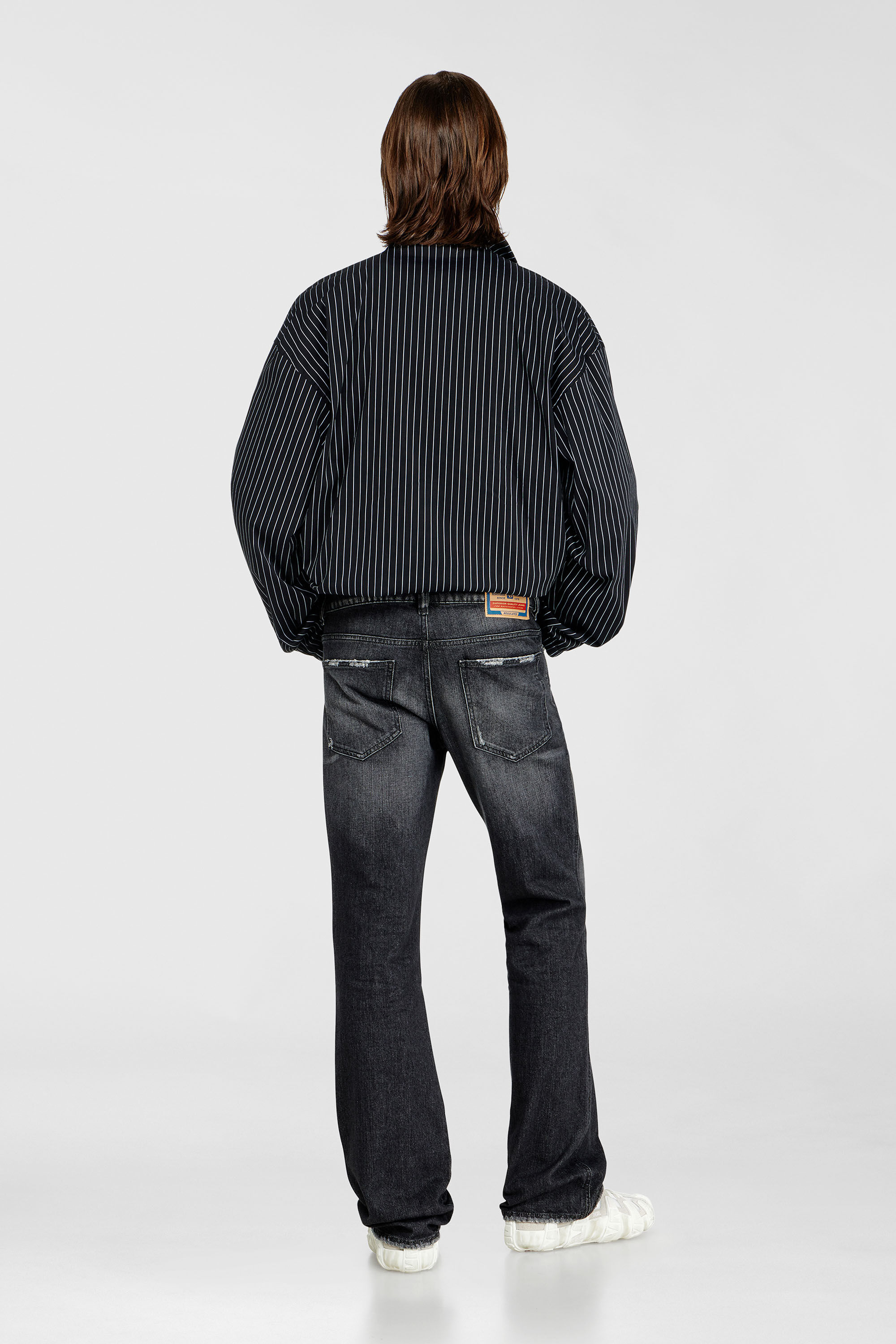 Diesel - Bootcut Jeans 1998 D-Buck 09L50 Uomo, Nero/Grigio scuro - Image 3