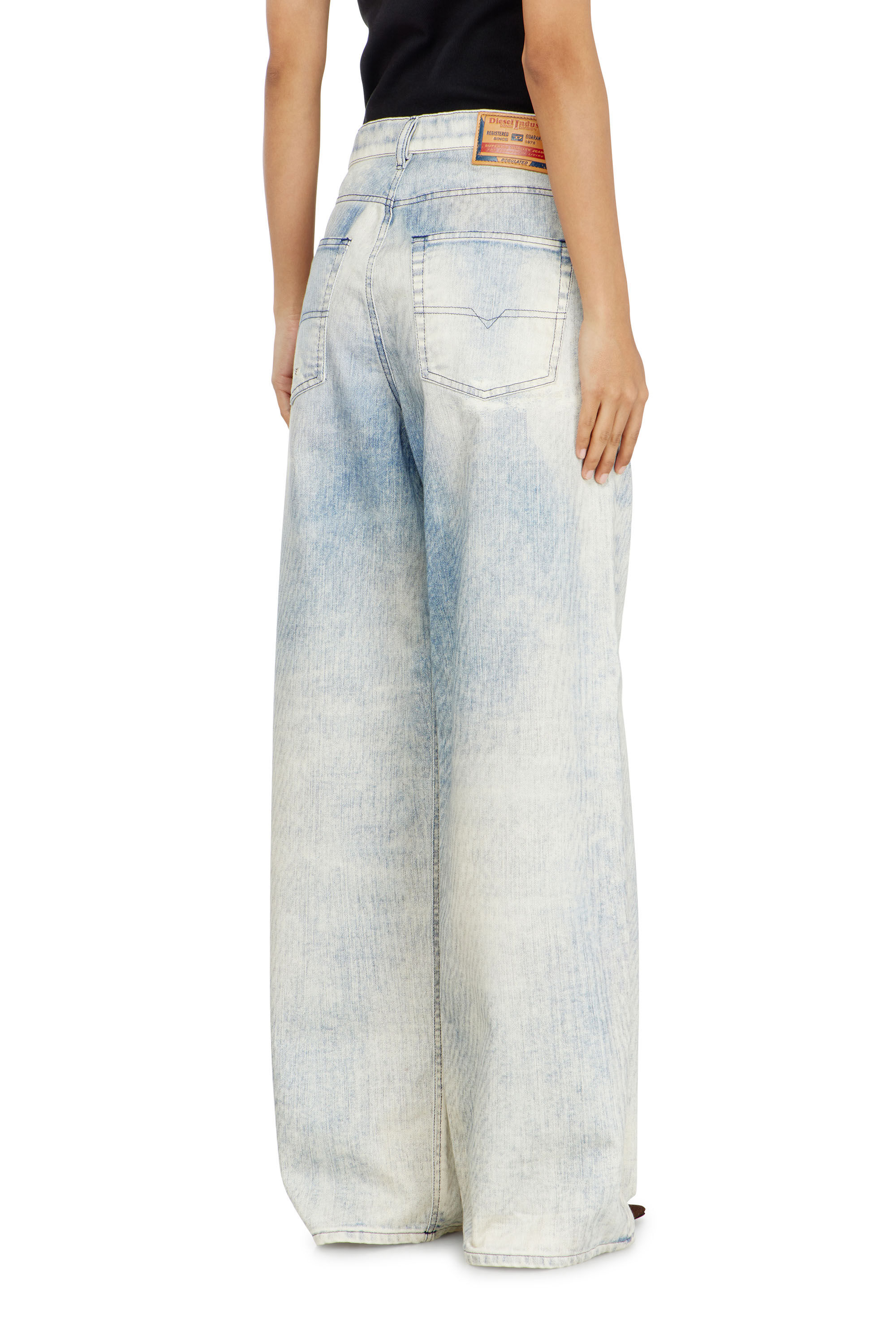 Diesel - Relaxed Jeans 1996 D-Sire 09R69 Femme, Bleu Clair - Image 5