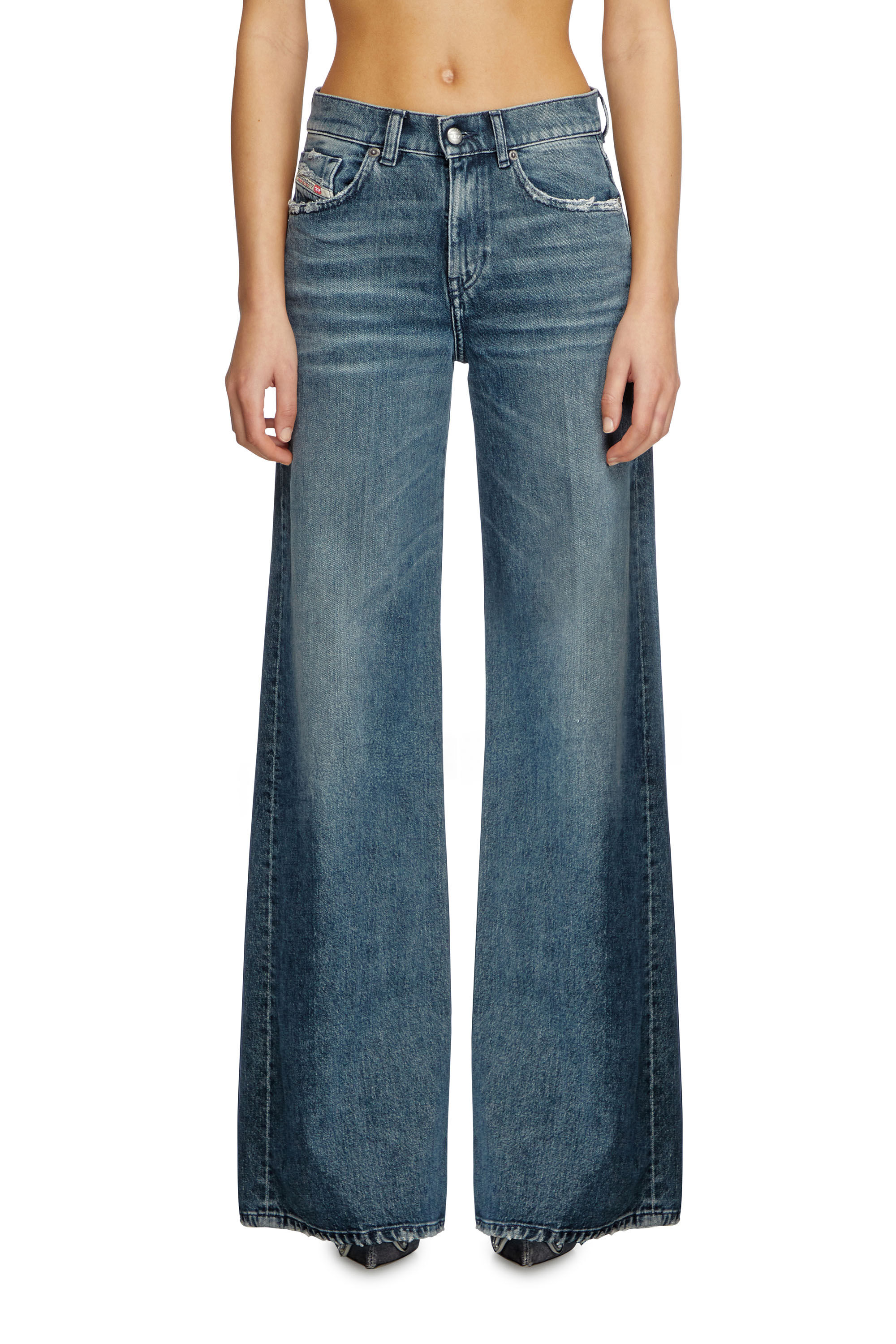 Diesel - Damen Flare Jeans 1978 D-Akemi 007Y7, Mittelblau - 3