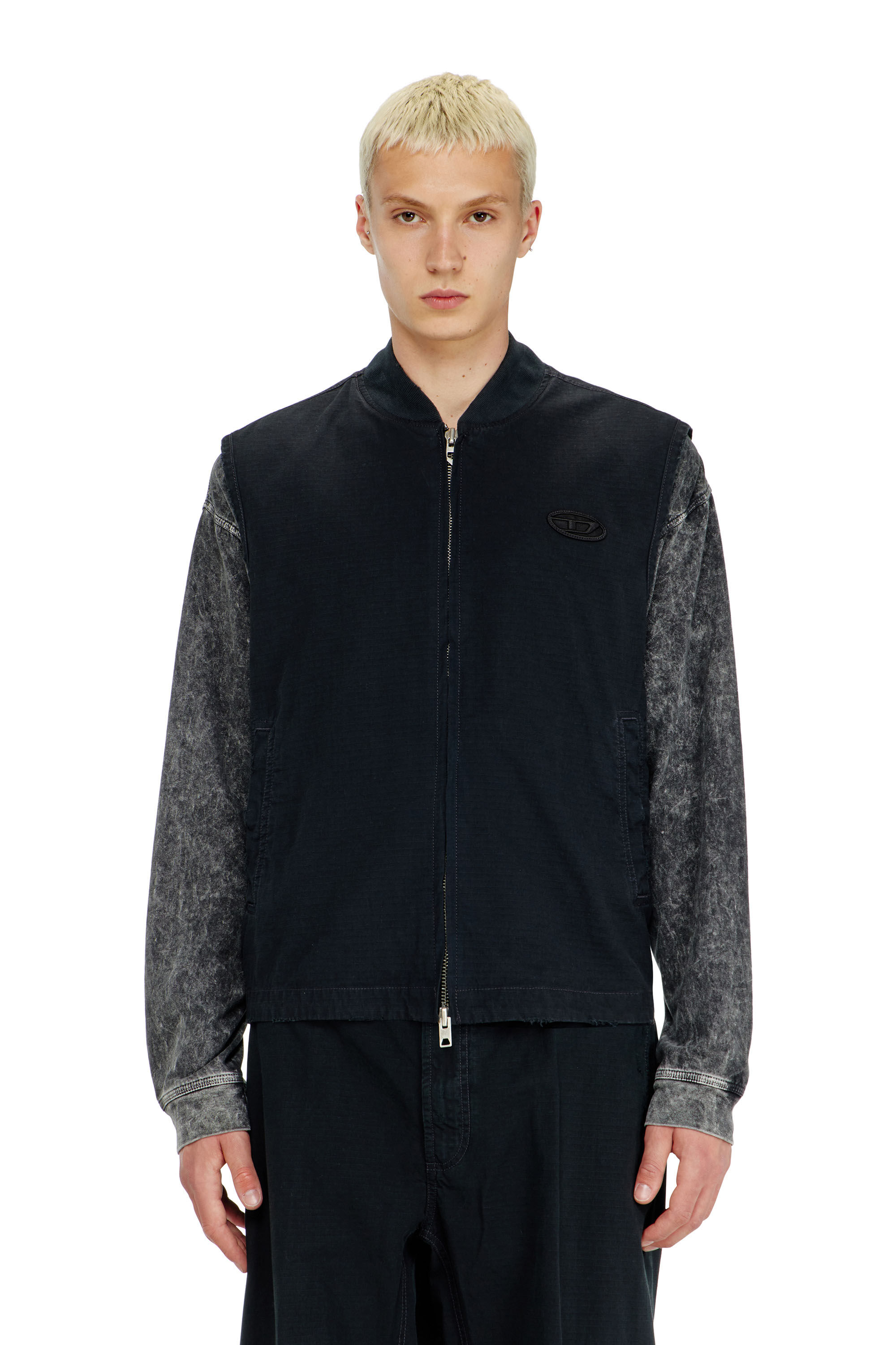 Diesel - J-TYPE-CO-SL, Gilet in cotone ripstop con patch Oval D Uomo in Nero - 3