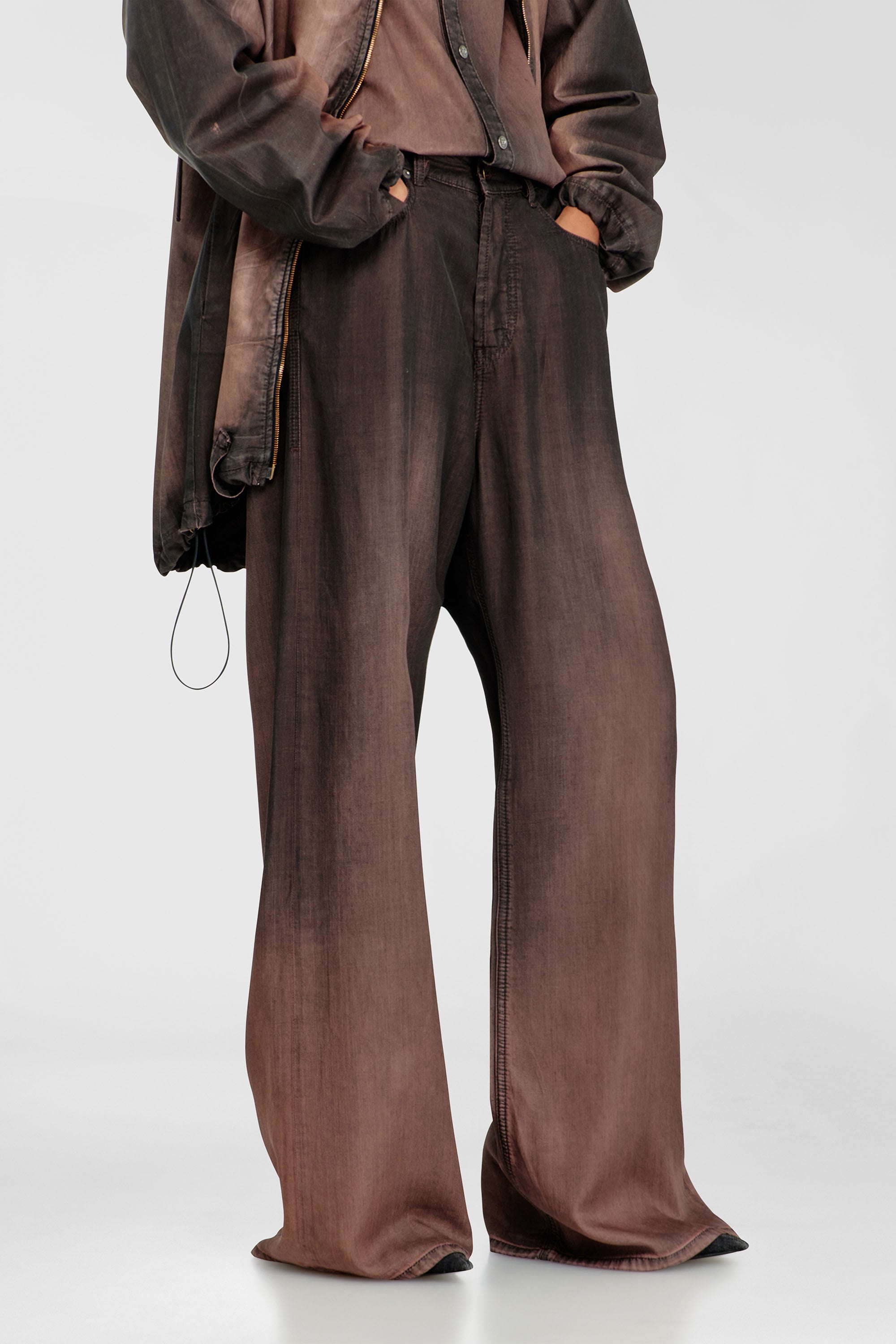 Diesel - Relaxed Jeans 1996 D-Sire 068YF Donna, Marrone - Image 7